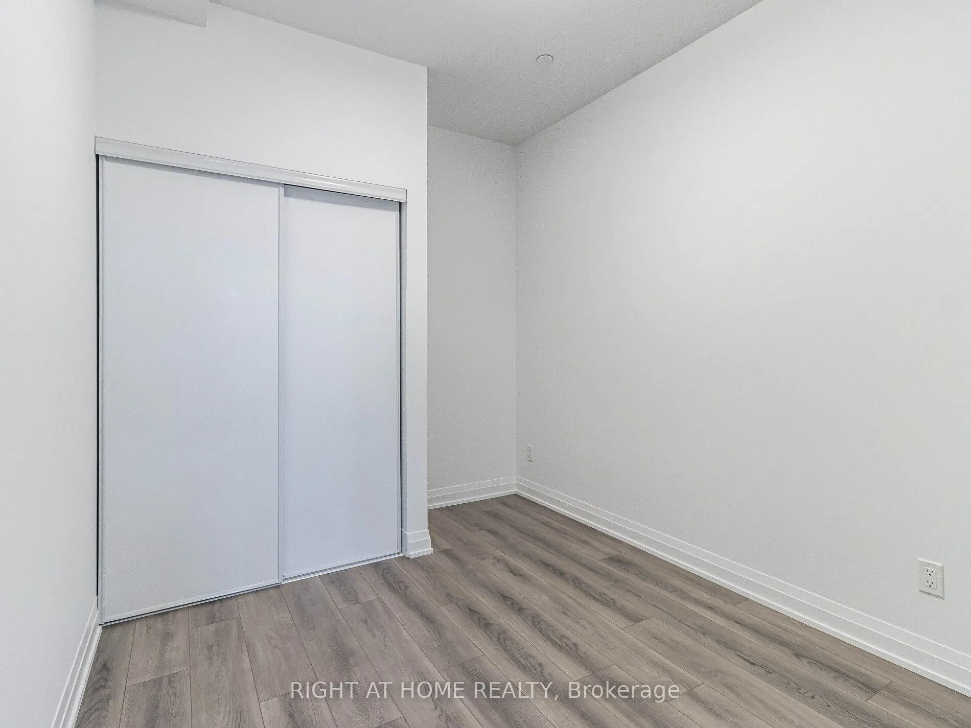 286 Main Street, #314