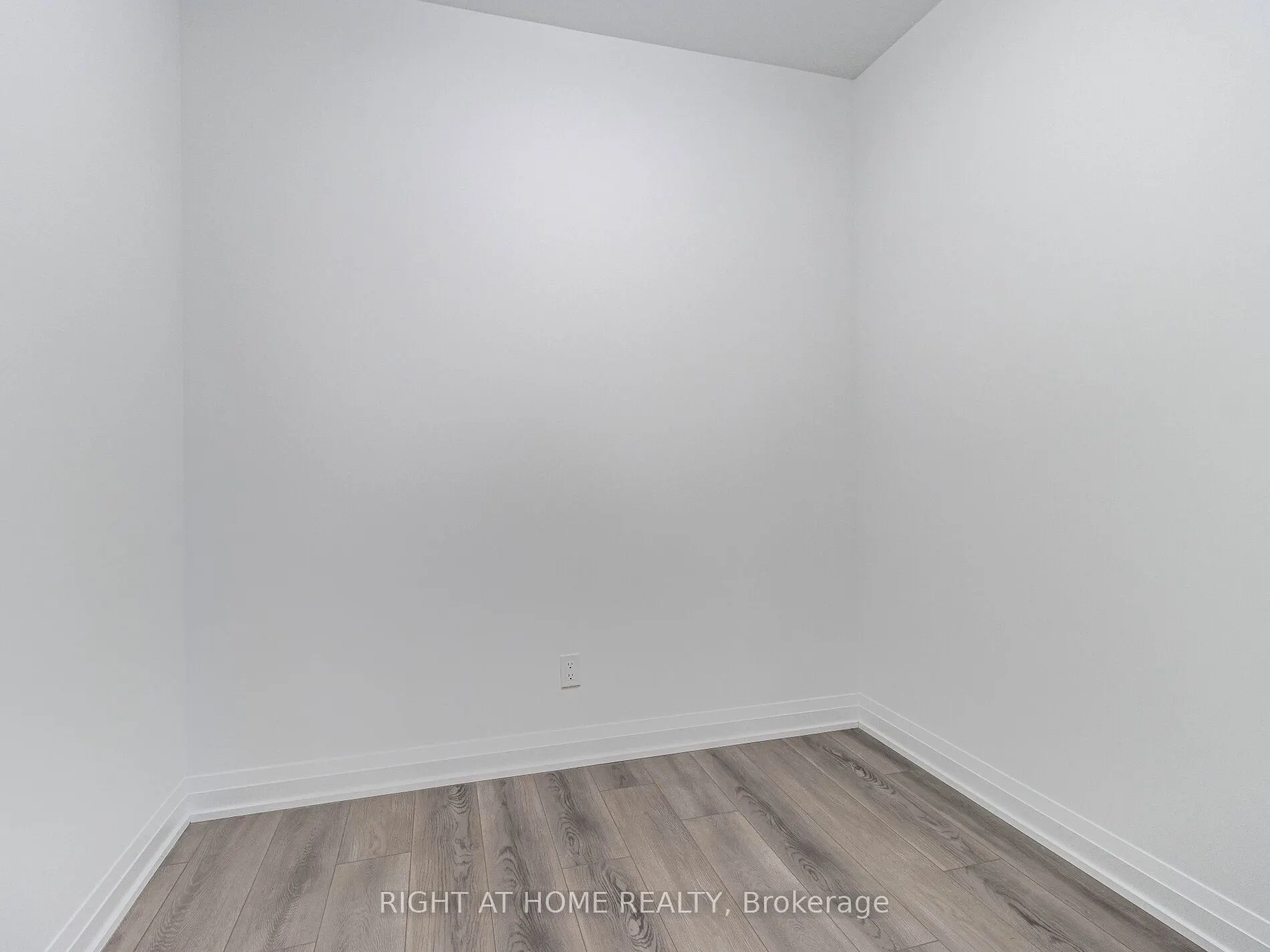 286 Main Street, #314