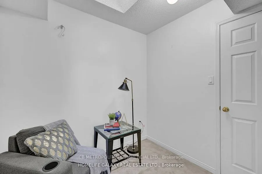 42 Pinery Trail, #106