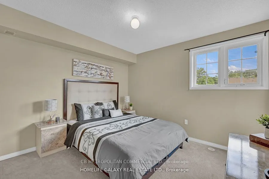 42 Pinery Trail, #106
