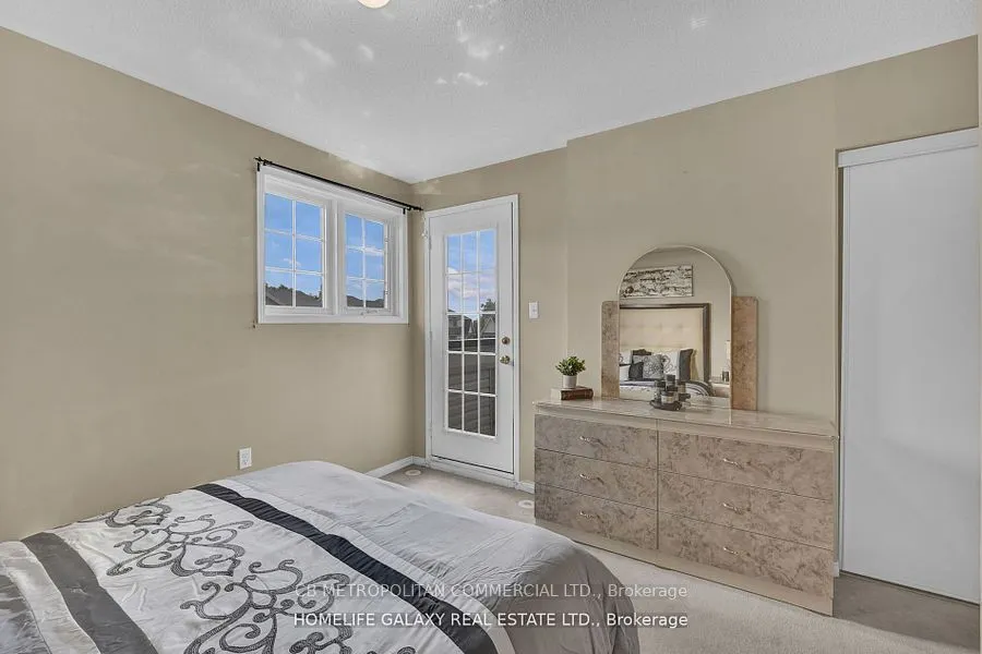 42 Pinery Trail, #106
