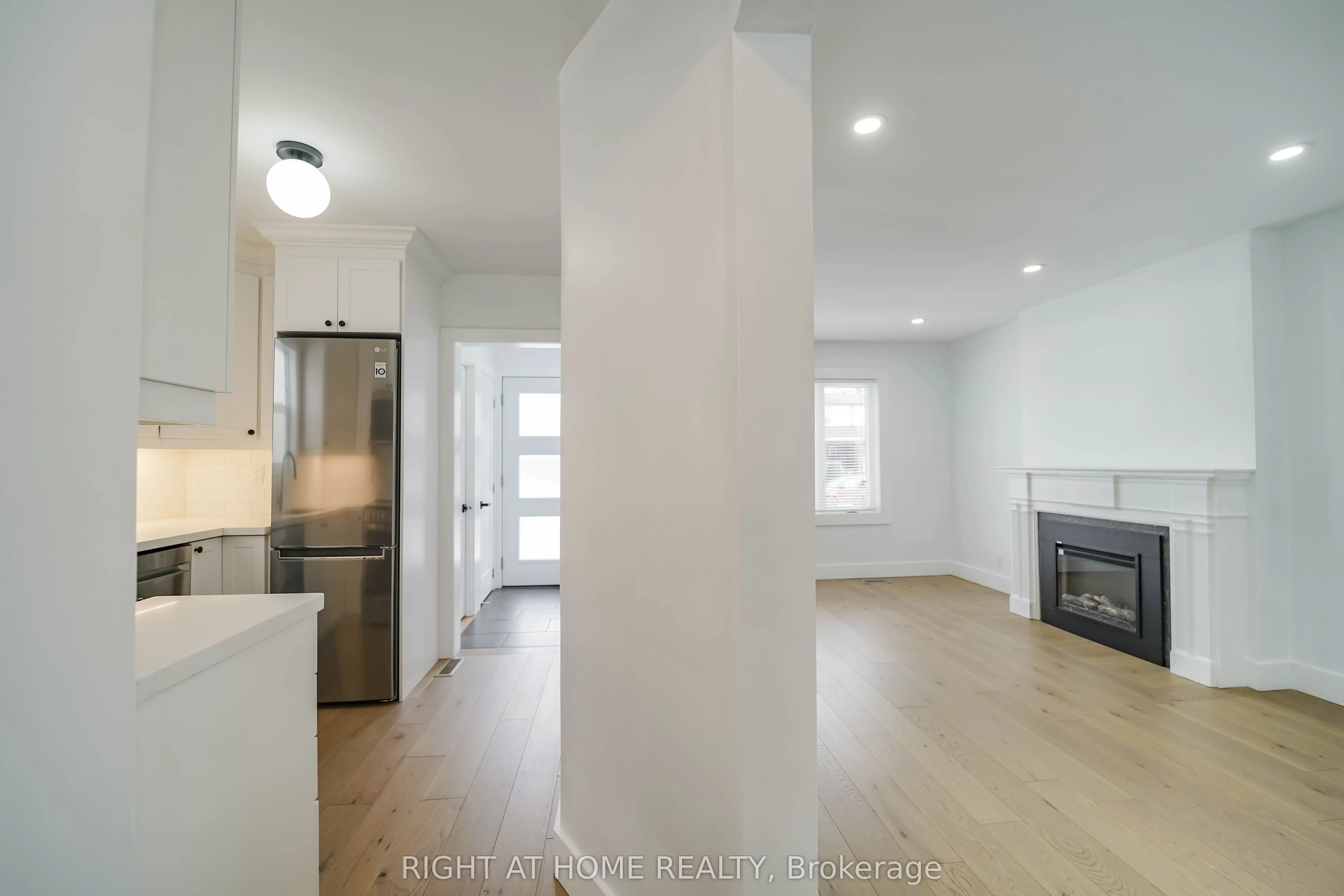 1380 Woodbine Avenue