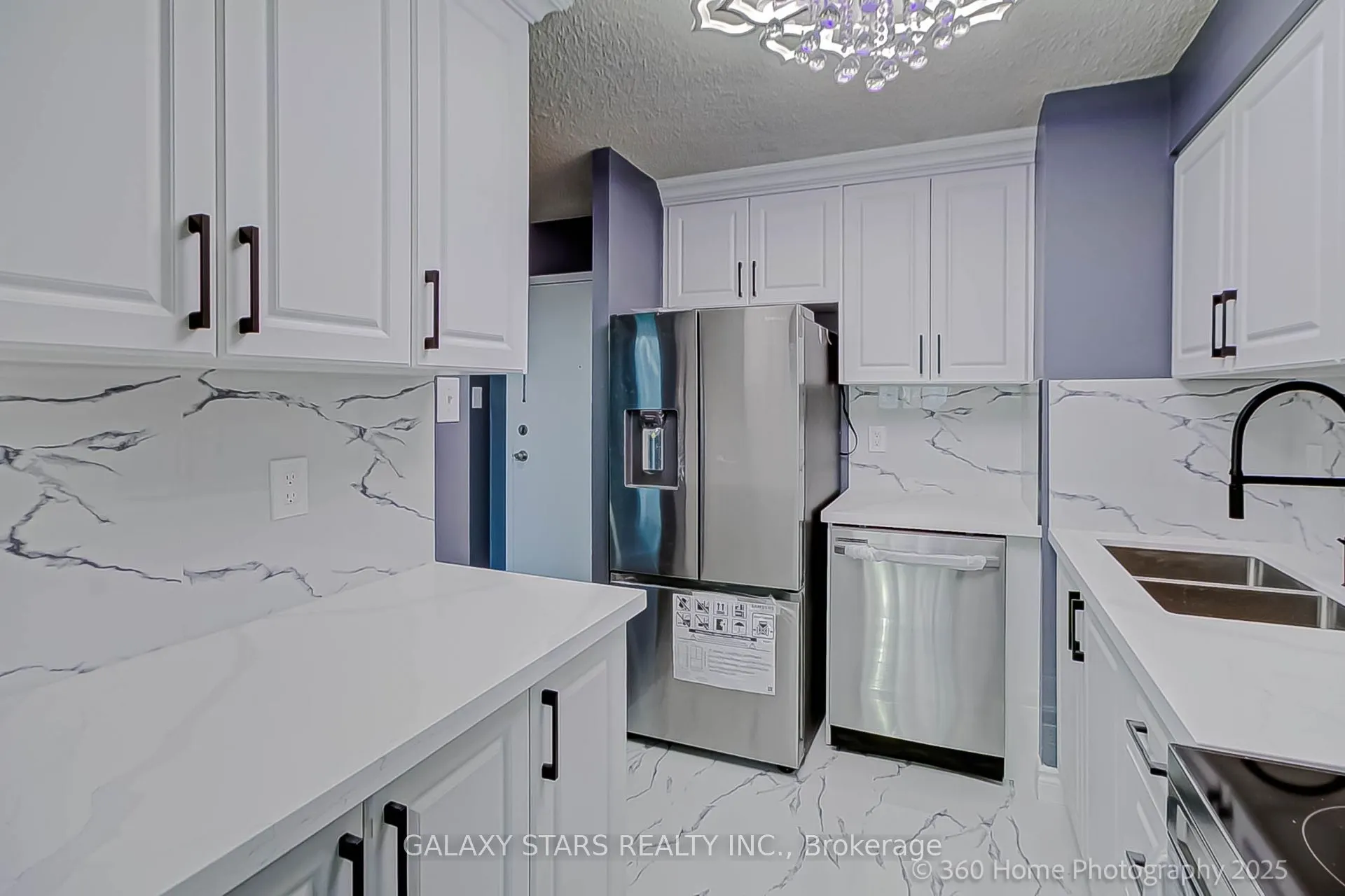 10 Tapscott Road #304
