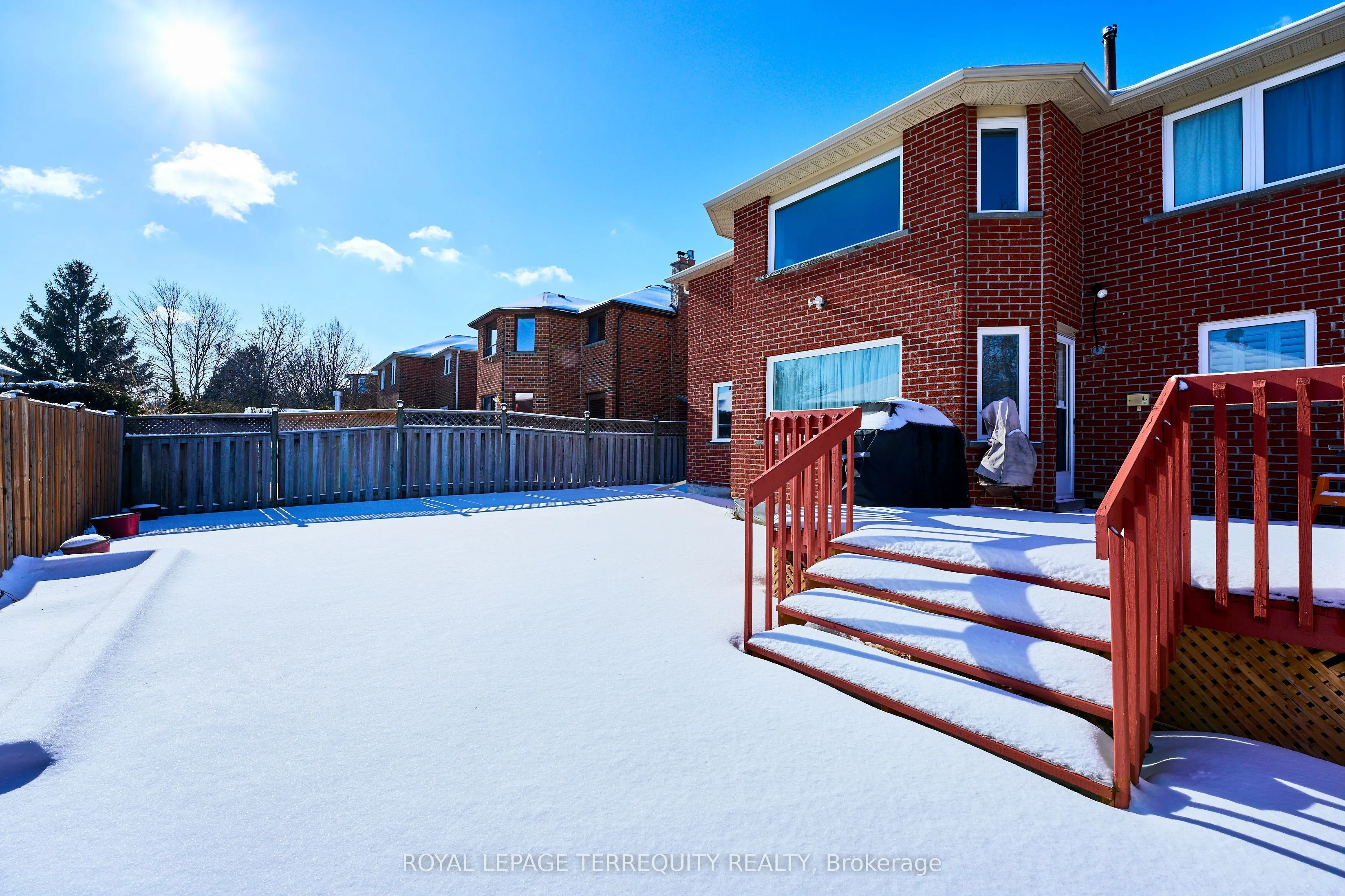 1093 Rouge Valley Drive