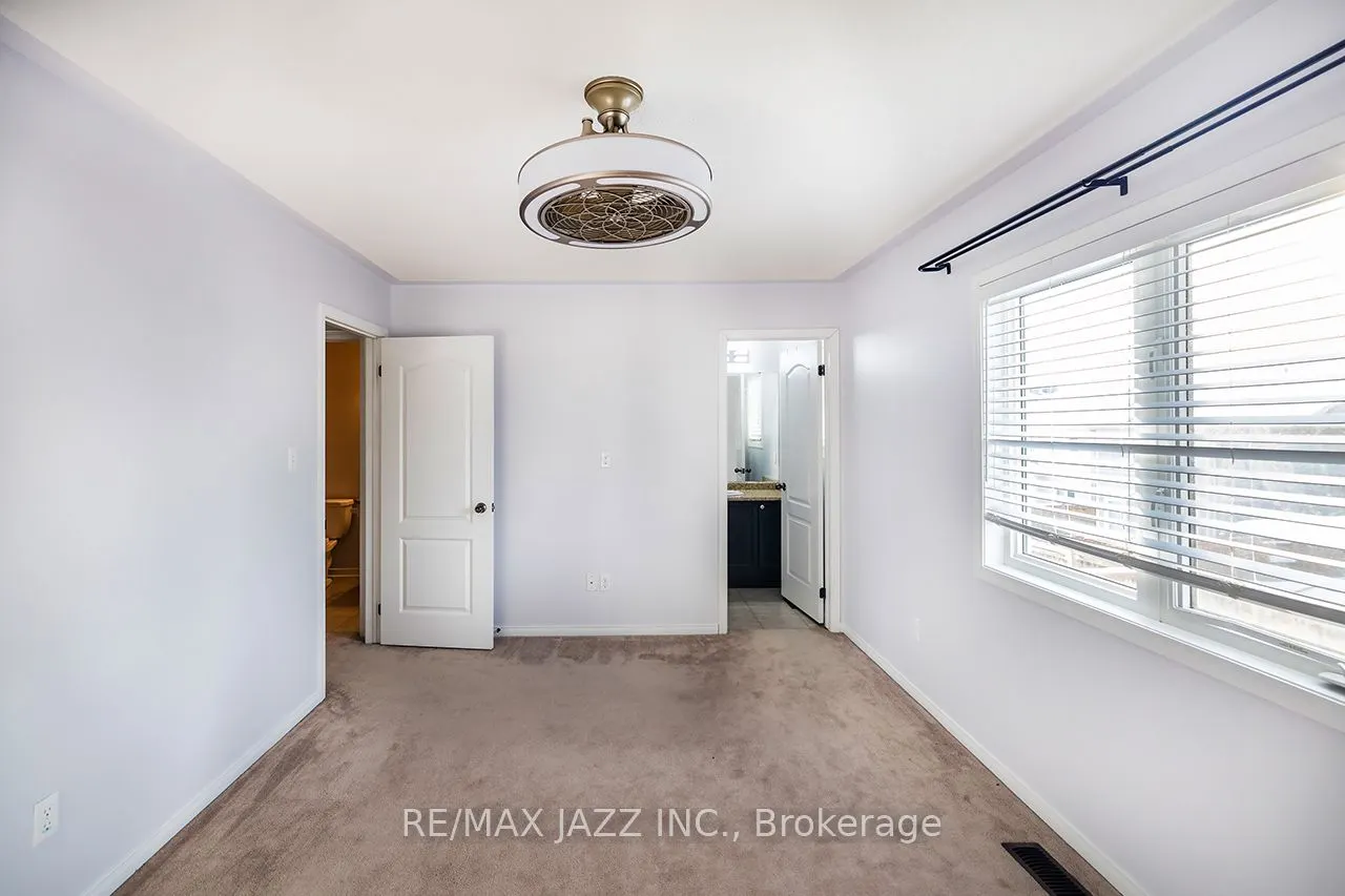 85 Sidney Rundle Avenue