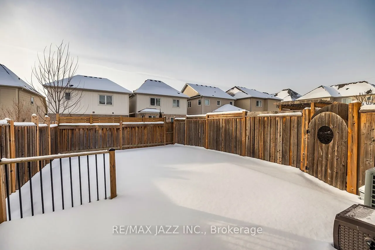 85 Sidney Rundle Avenue