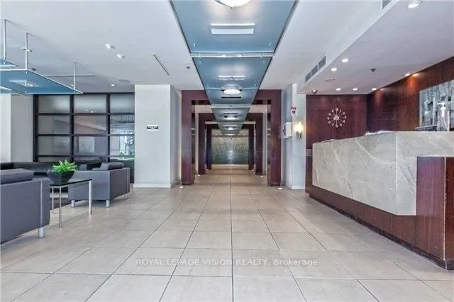 36 Lee Centre Drive, #3016