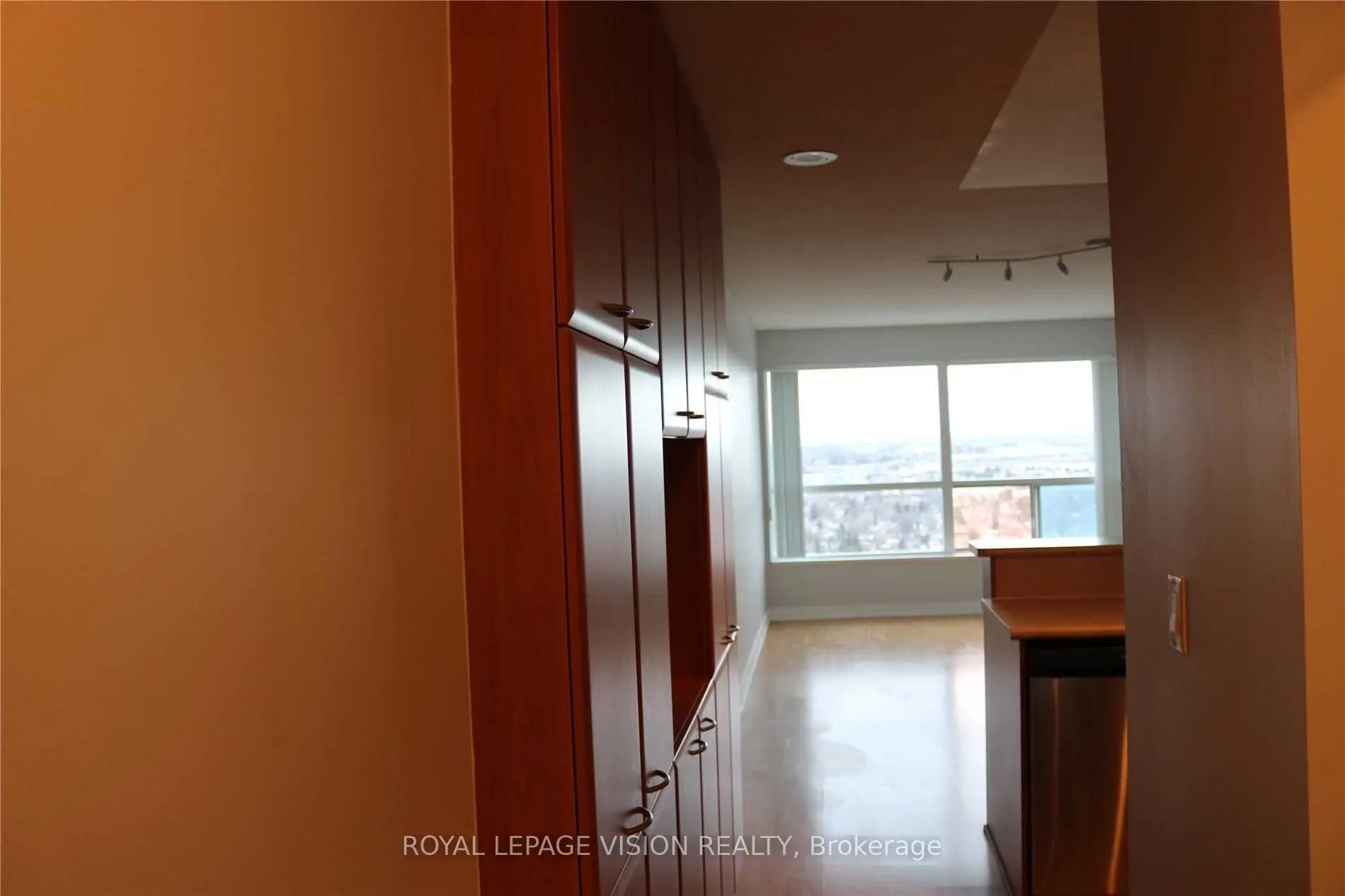 36 Lee Centre Drive, #3016