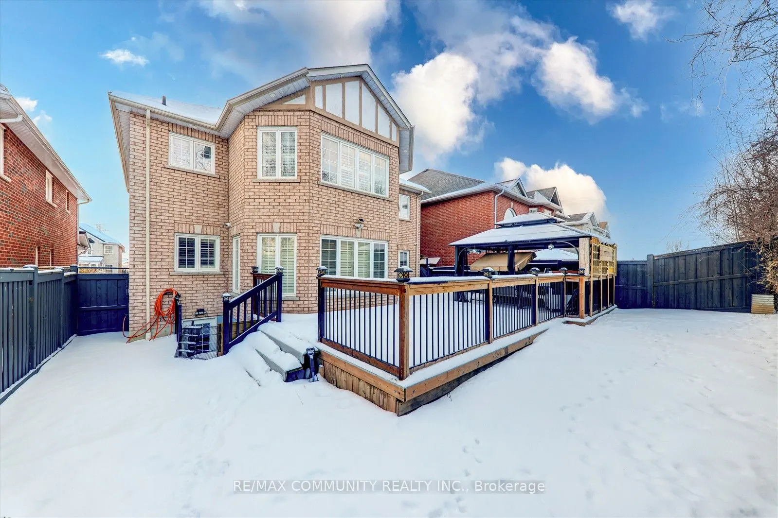 51 Winterton Way