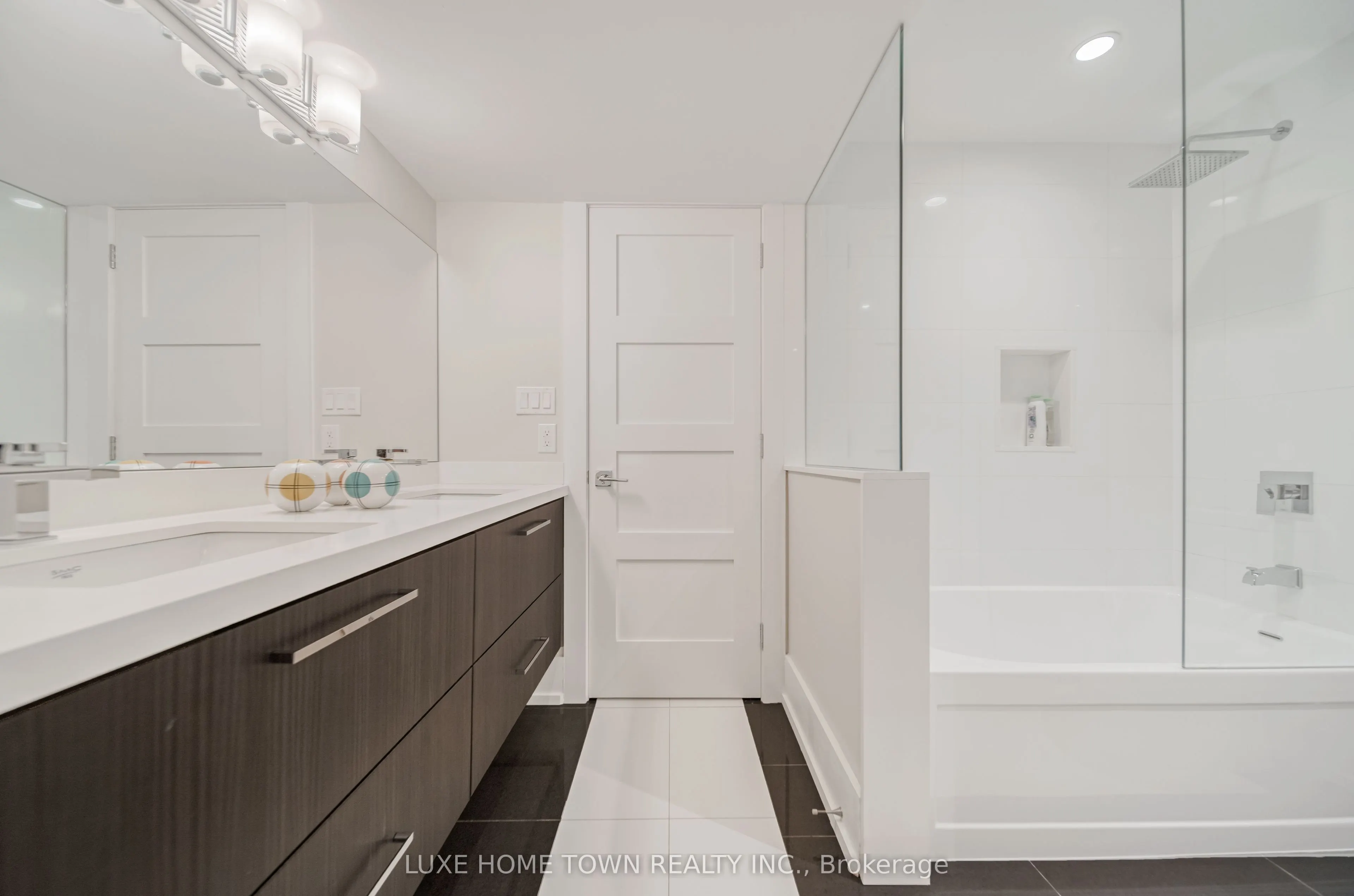 2 Prince Rupert Drive