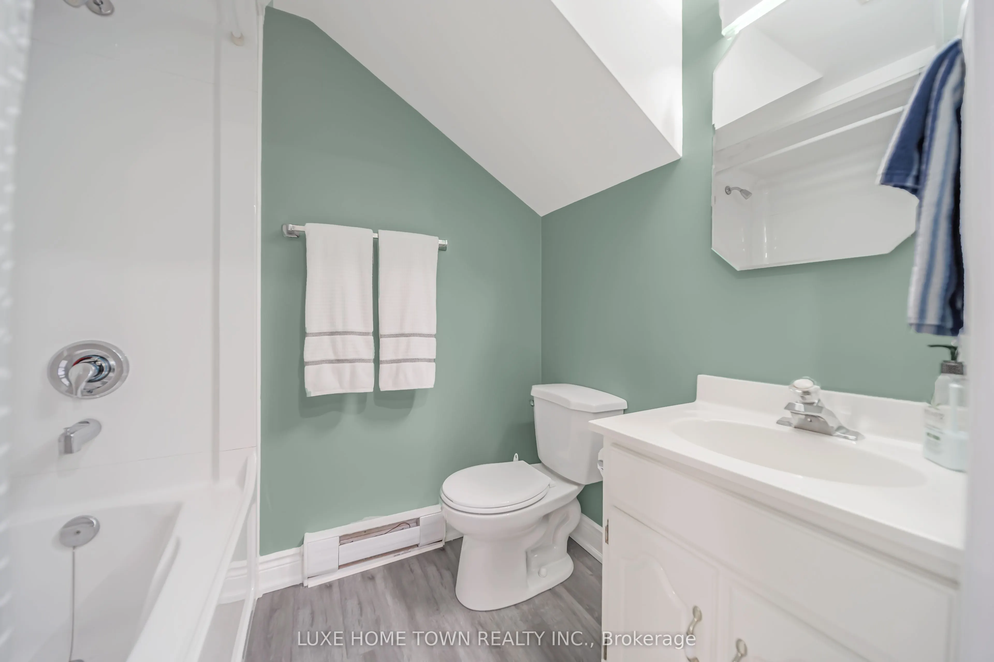 2 Prince Rupert Drive