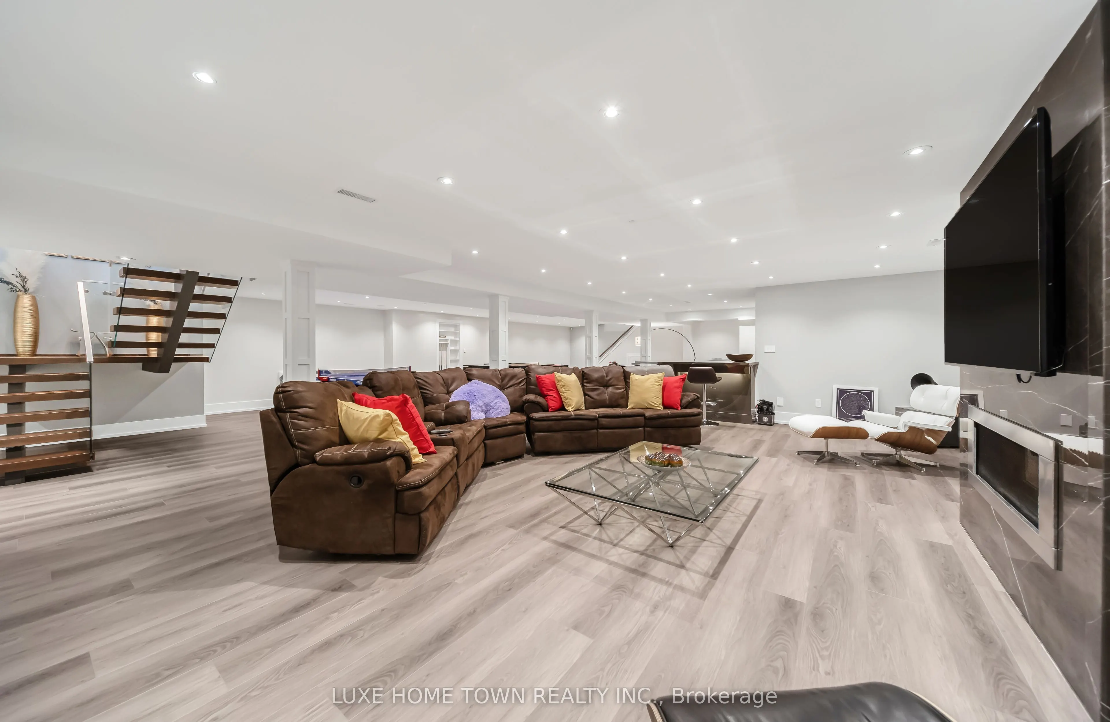 2 Prince Rupert Drive