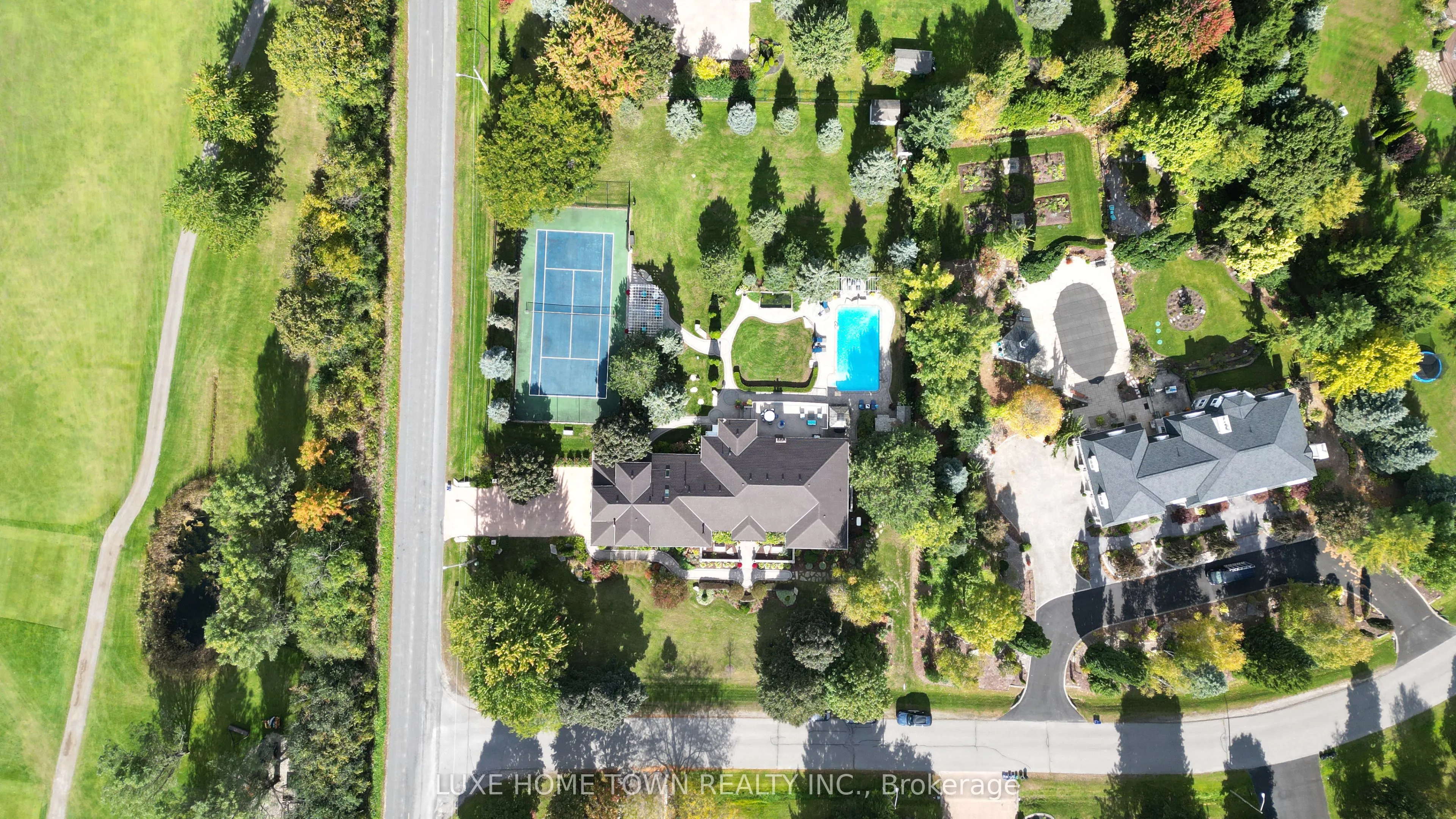 2 Prince Rupert Drive