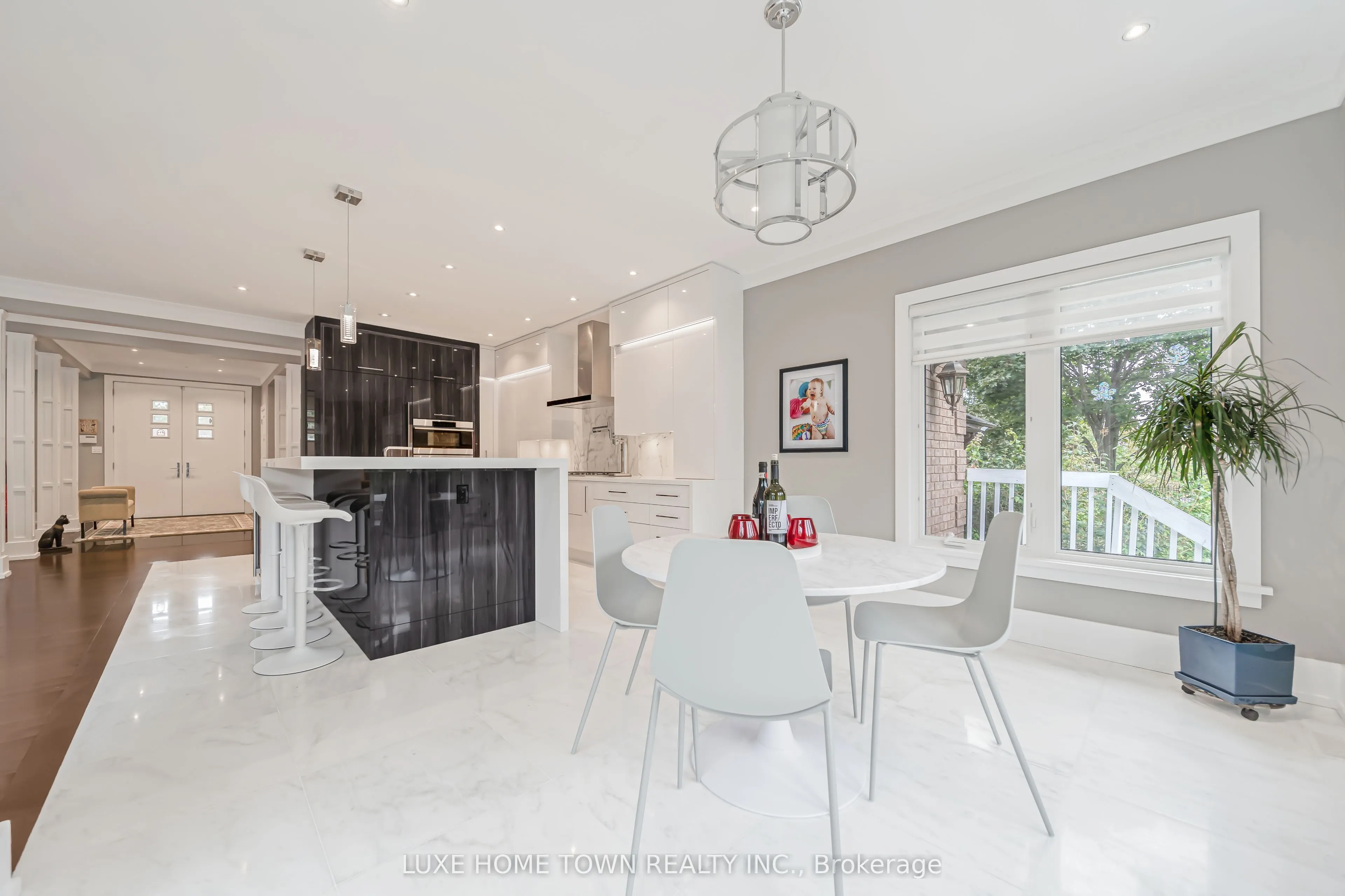 2 Prince Rupert Drive