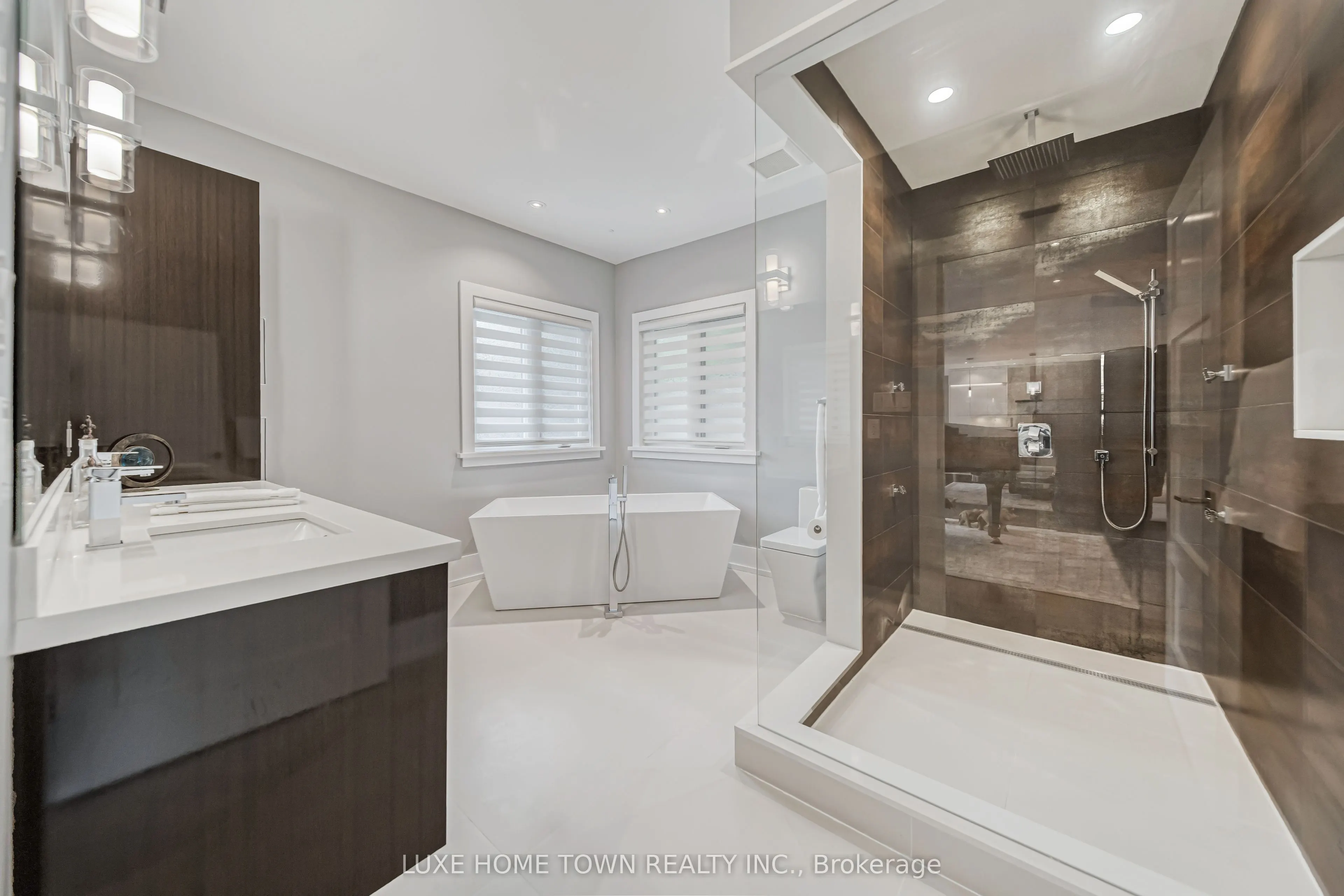 2 Prince Rupert Drive