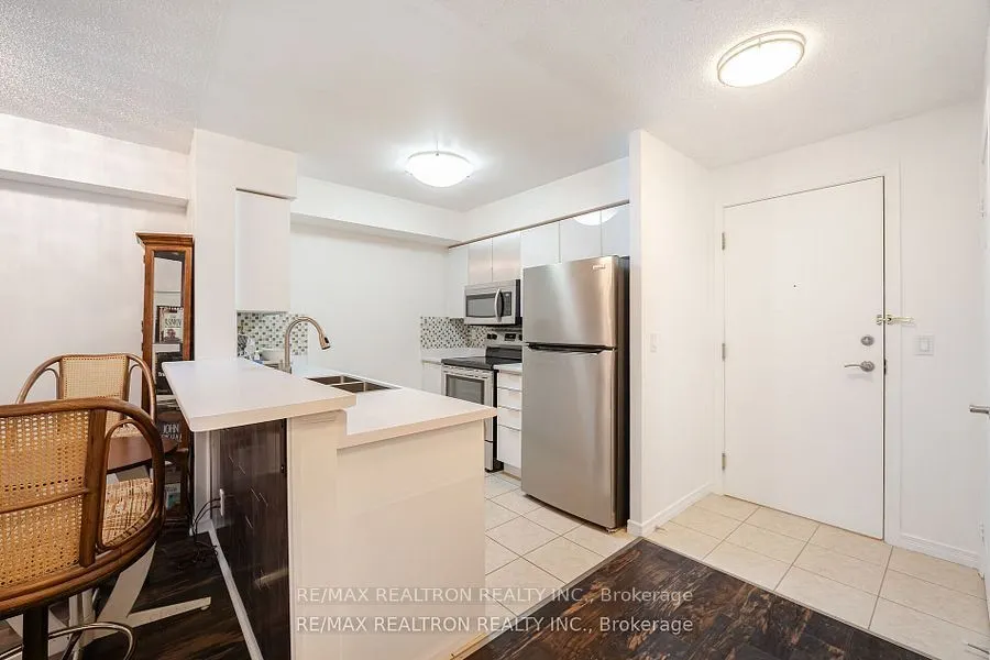 3650 Kingston Road, #203