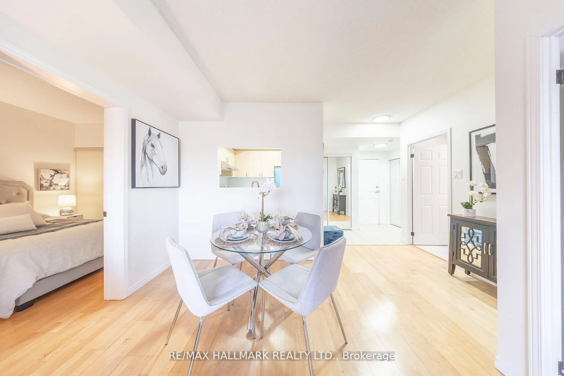 2351 Kennedy Road, #319