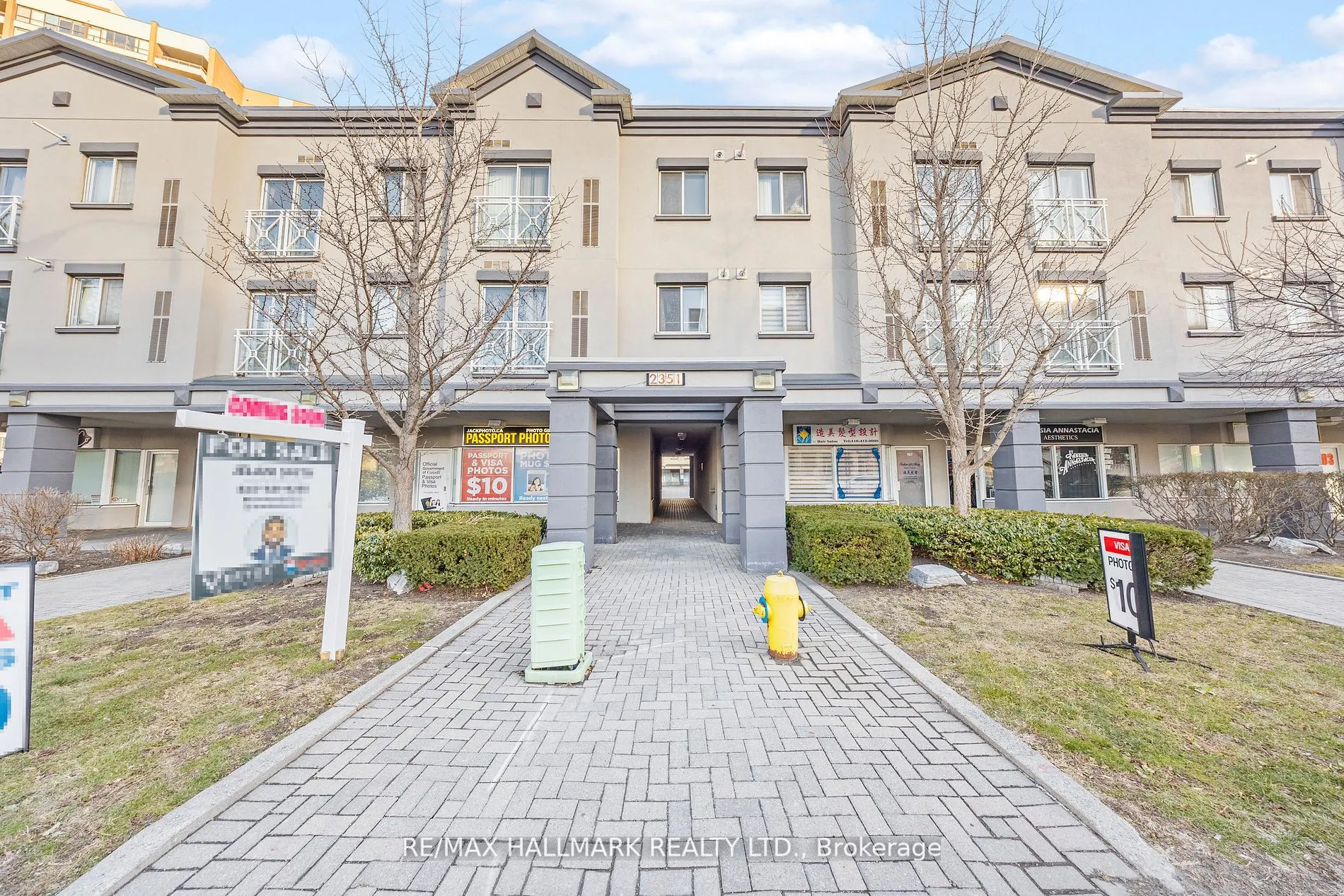2351 Kennedy Road, #319