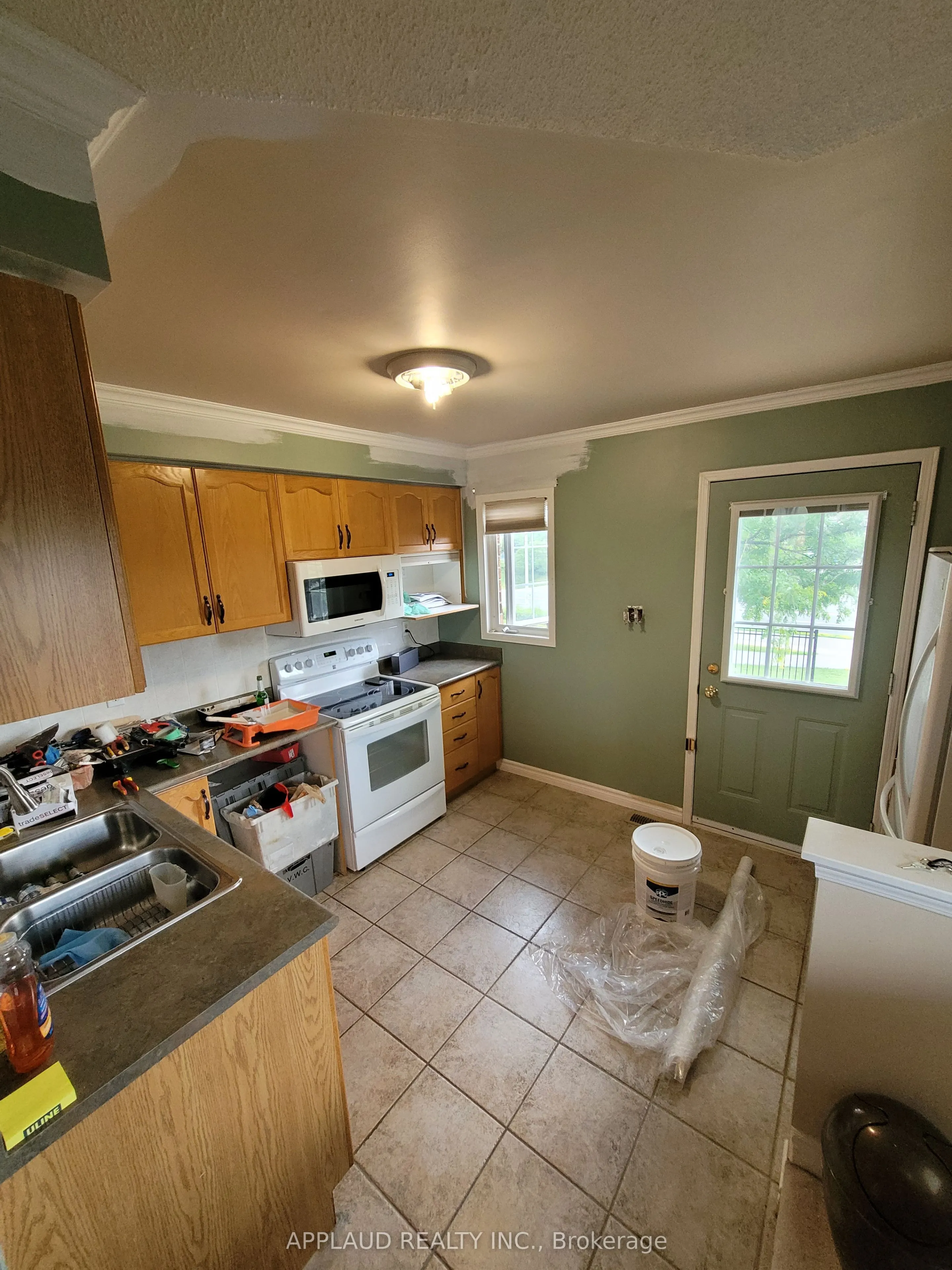 2 Hedge End Road, #1
