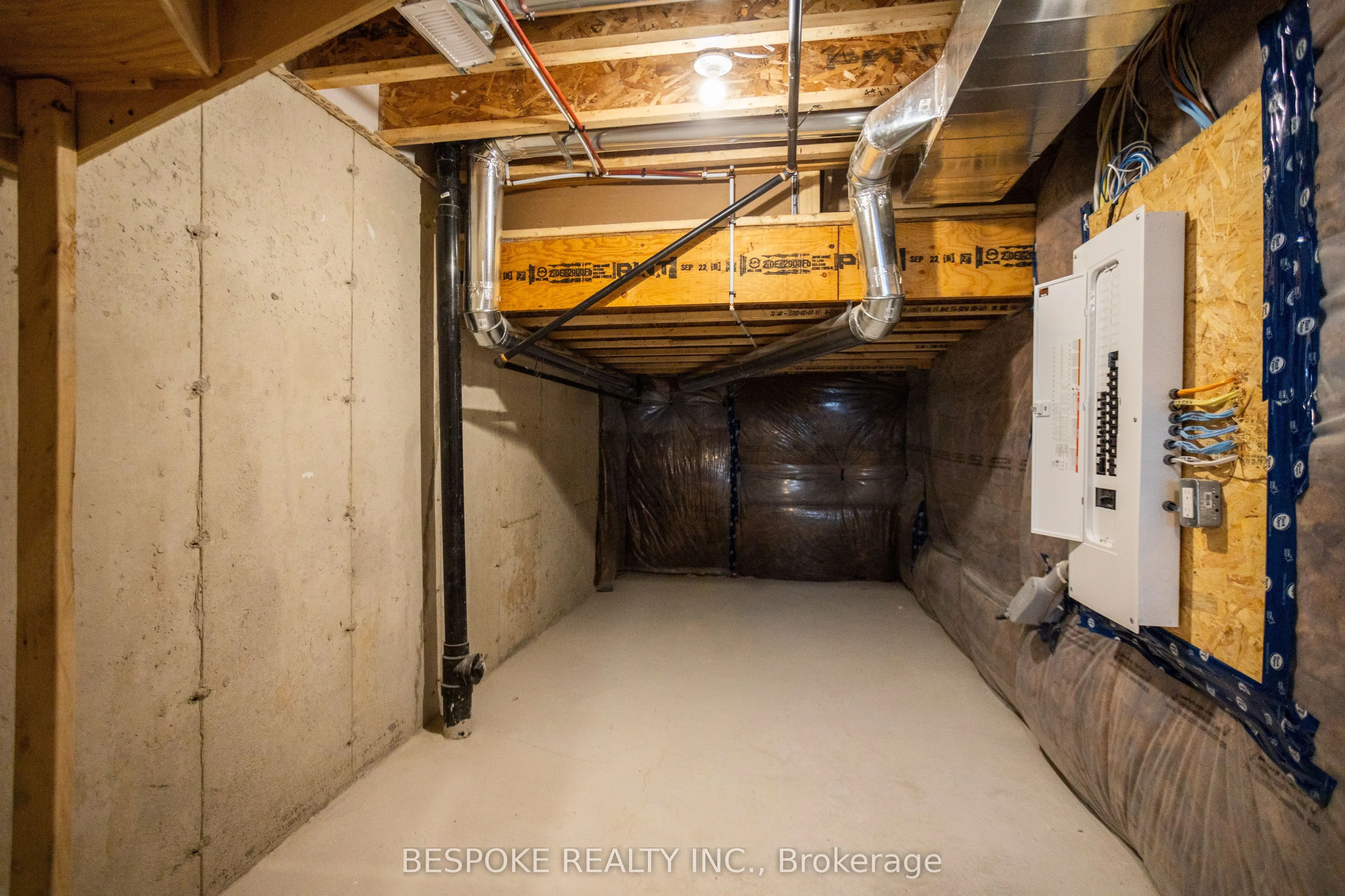 120 Robin Trail