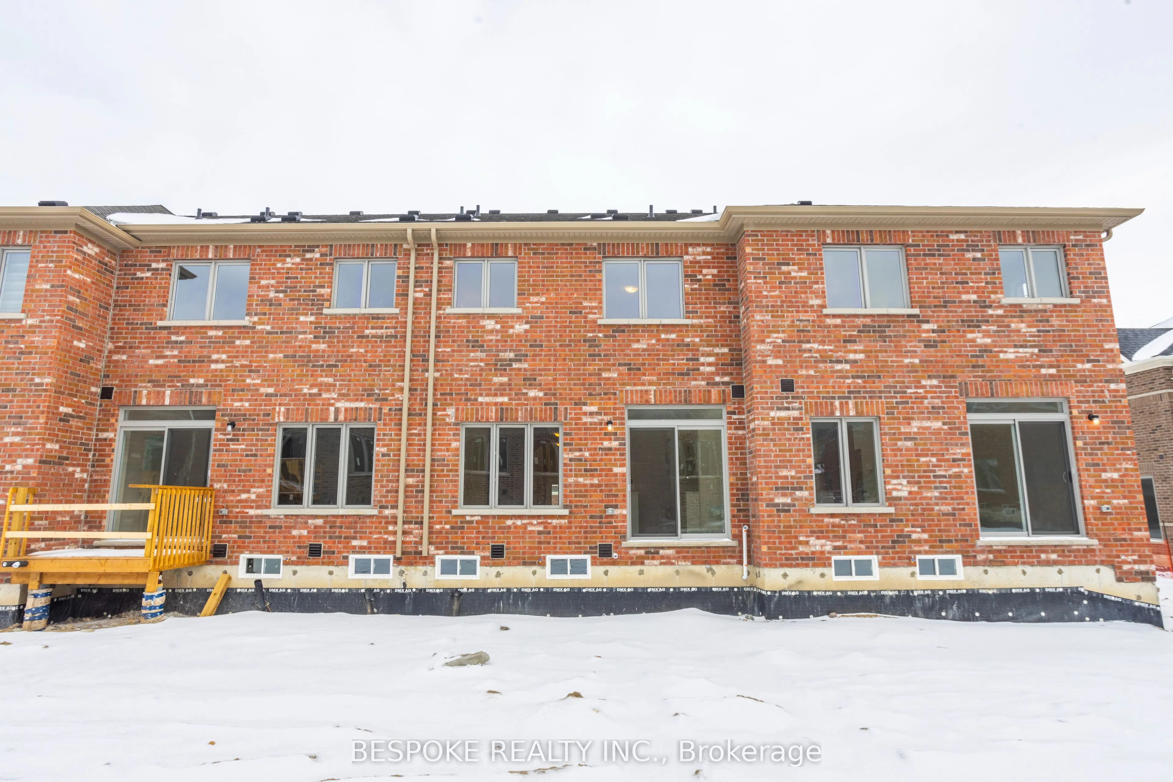 120 Robin Trail