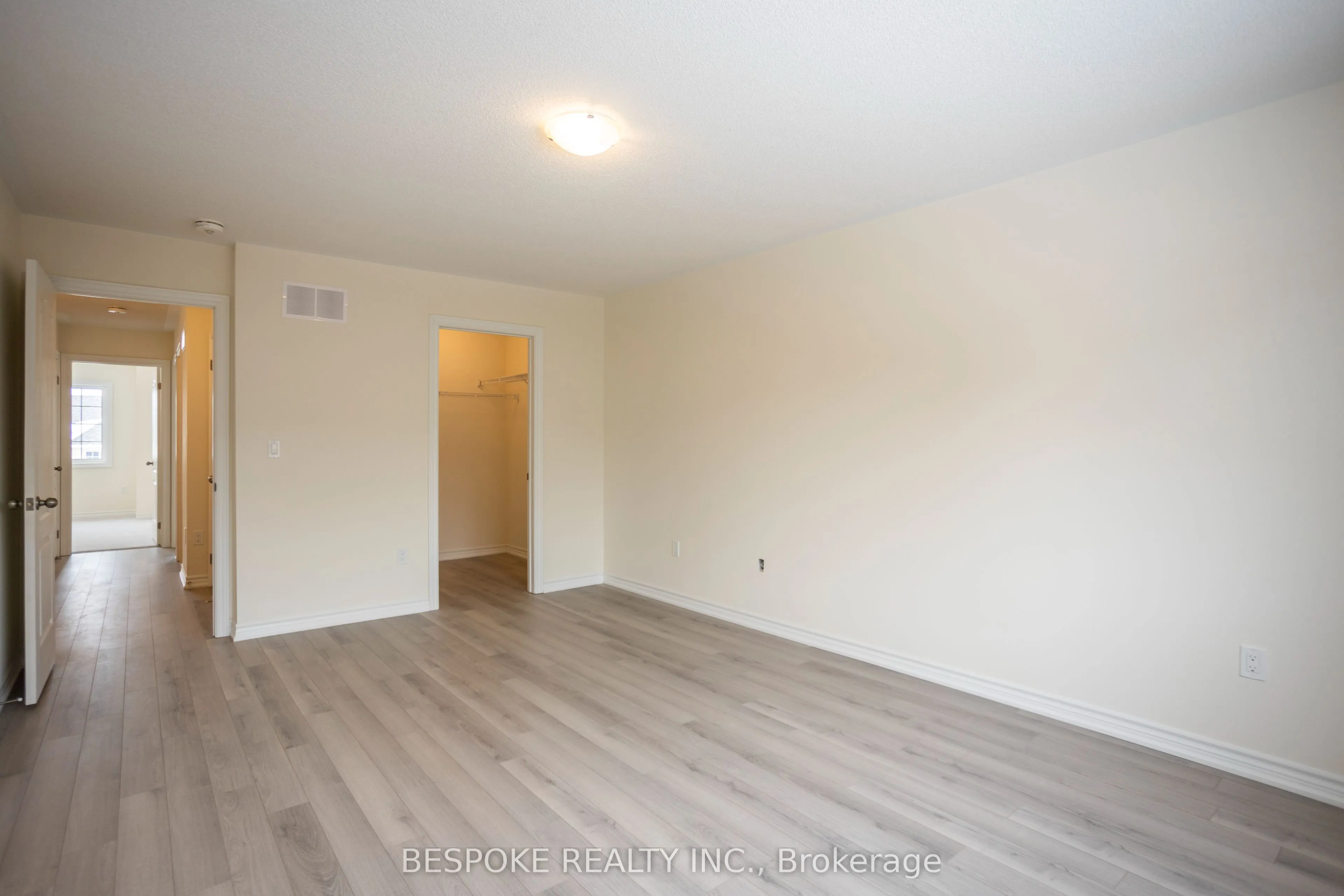 120 Robin Trail