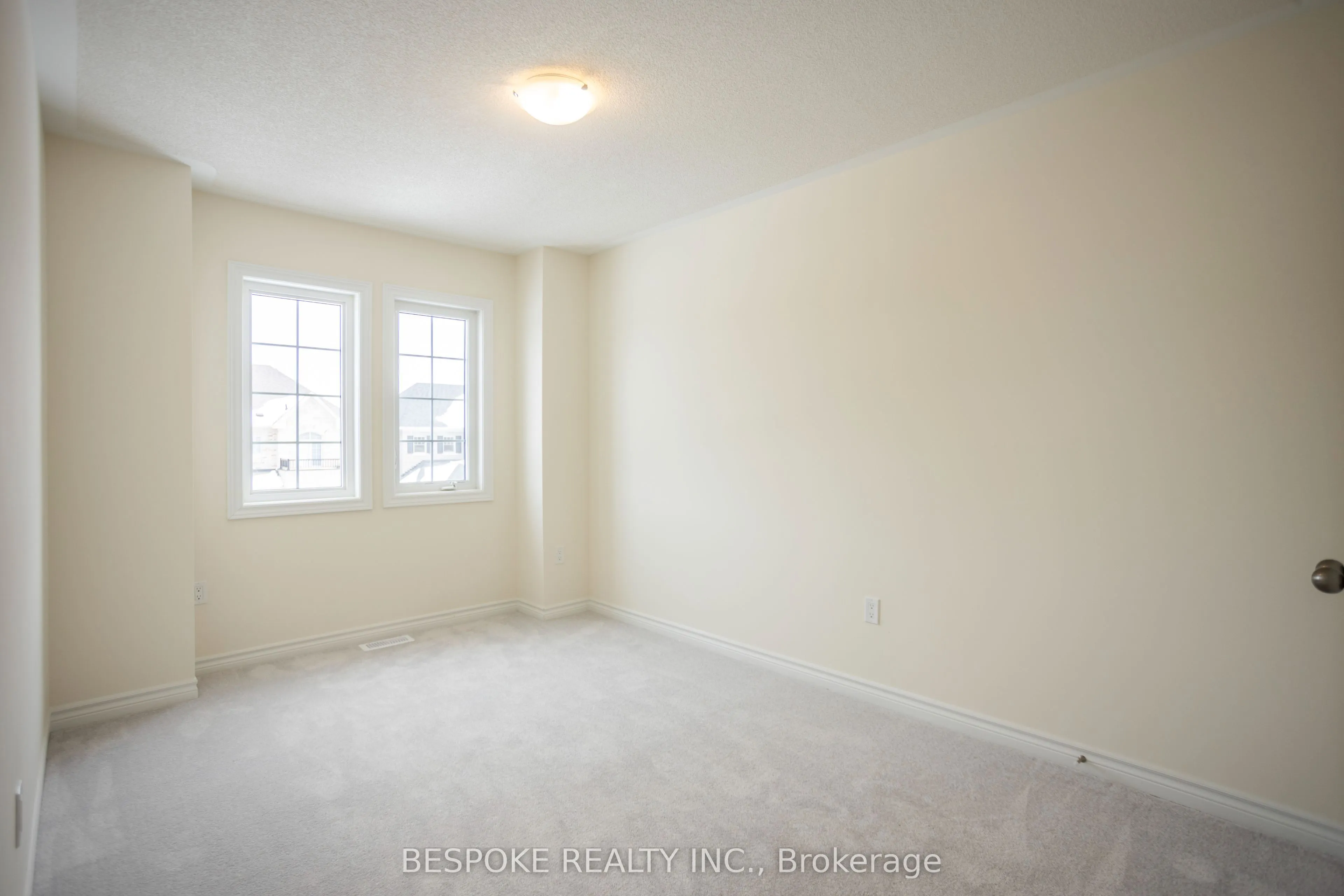 120 Robin Trail