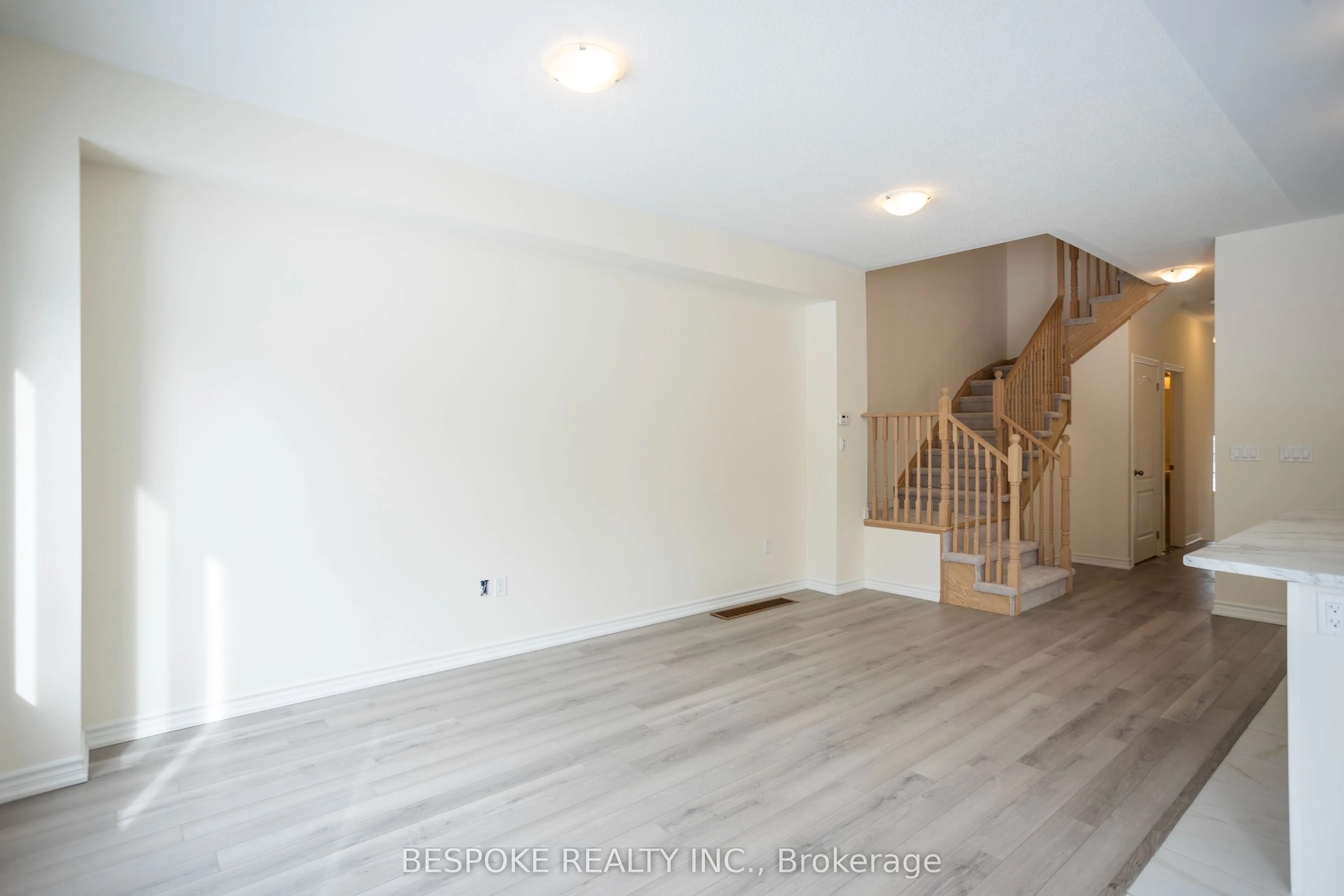 120 Robin Trail