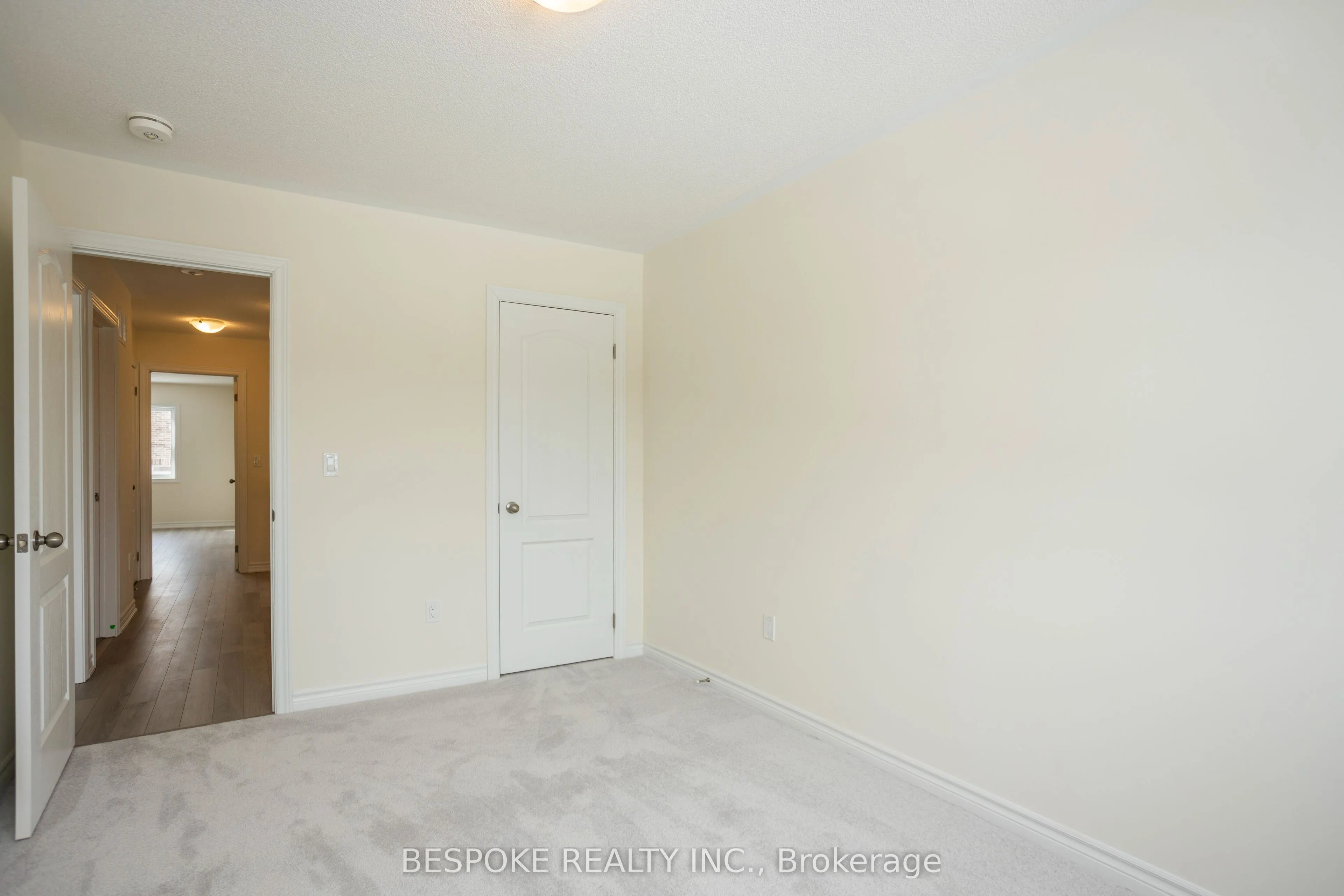 120 Robin Trail