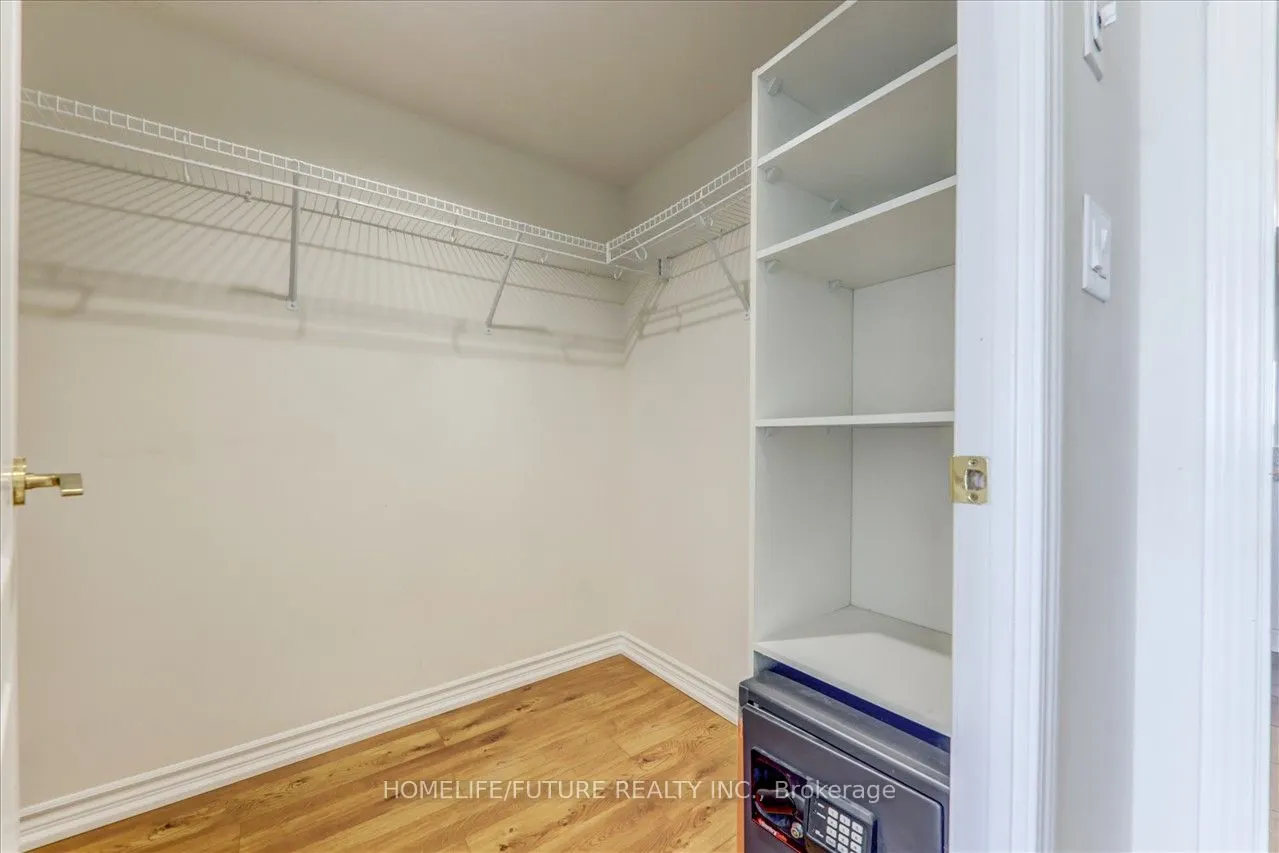 2020 Mcnicoll Avenue, #518