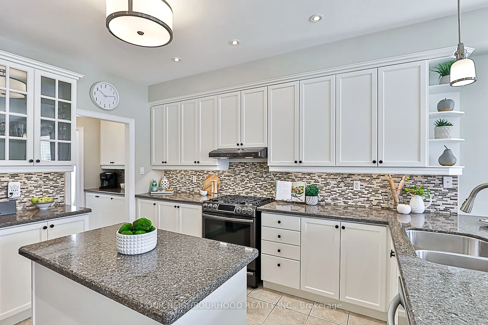 24 Corsham Drive