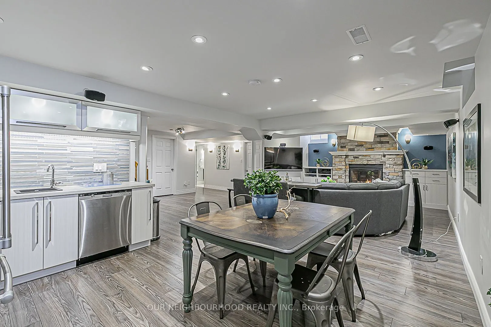 24 Corsham Drive
