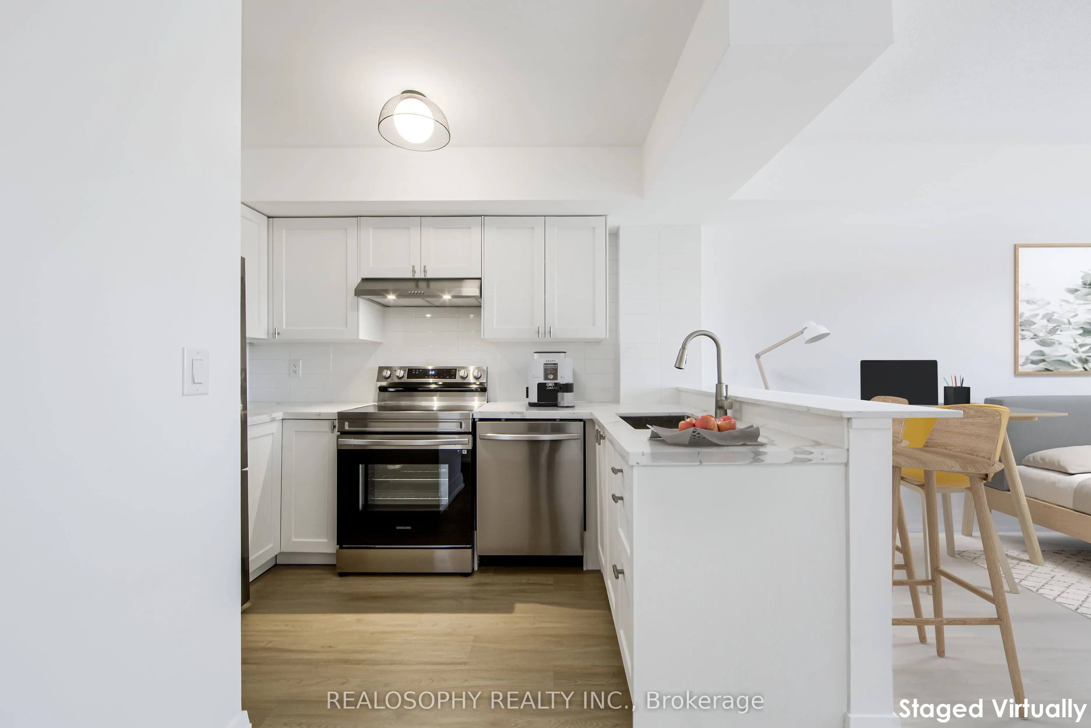 3650 Kingston Road, #805