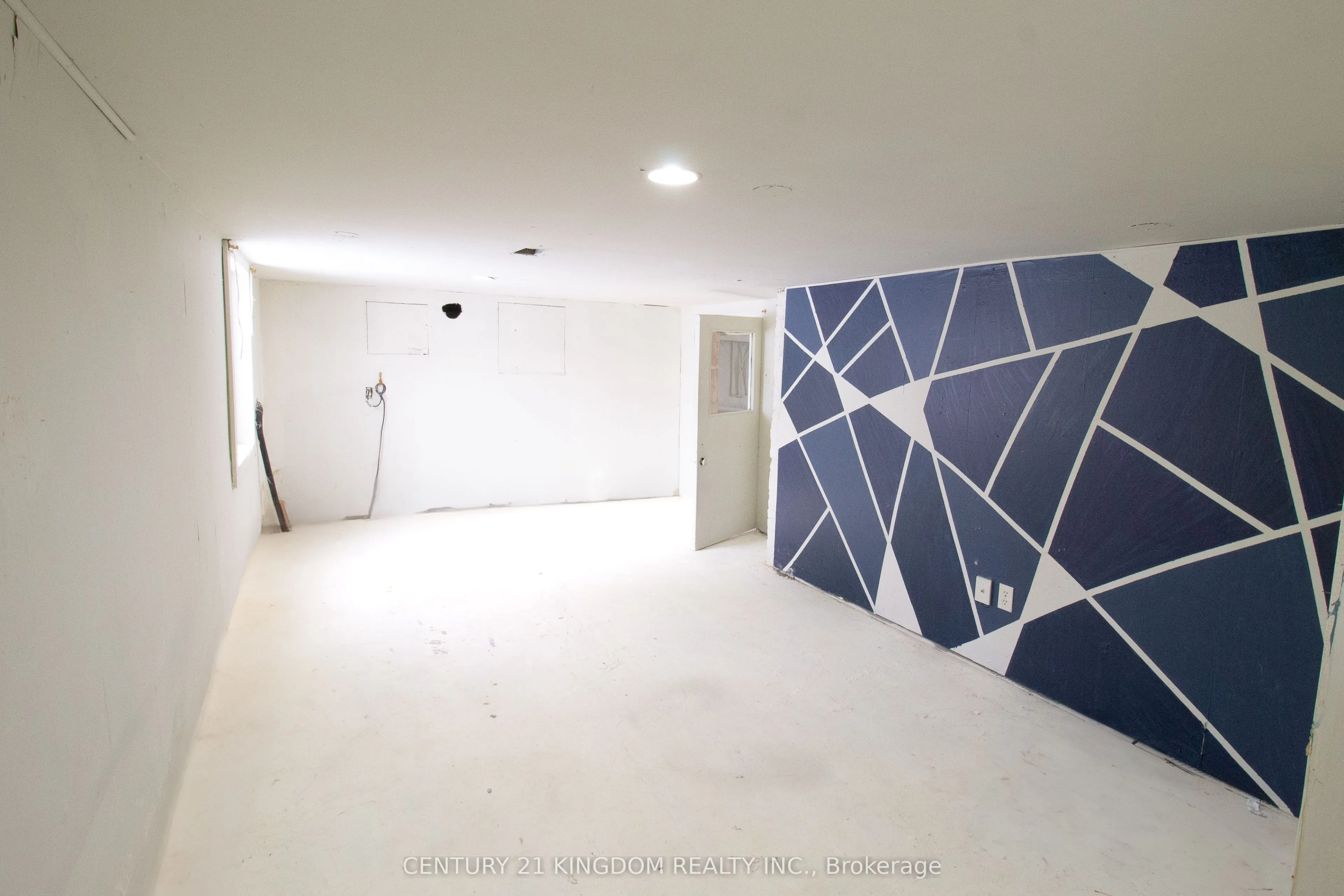 130 Park Road S