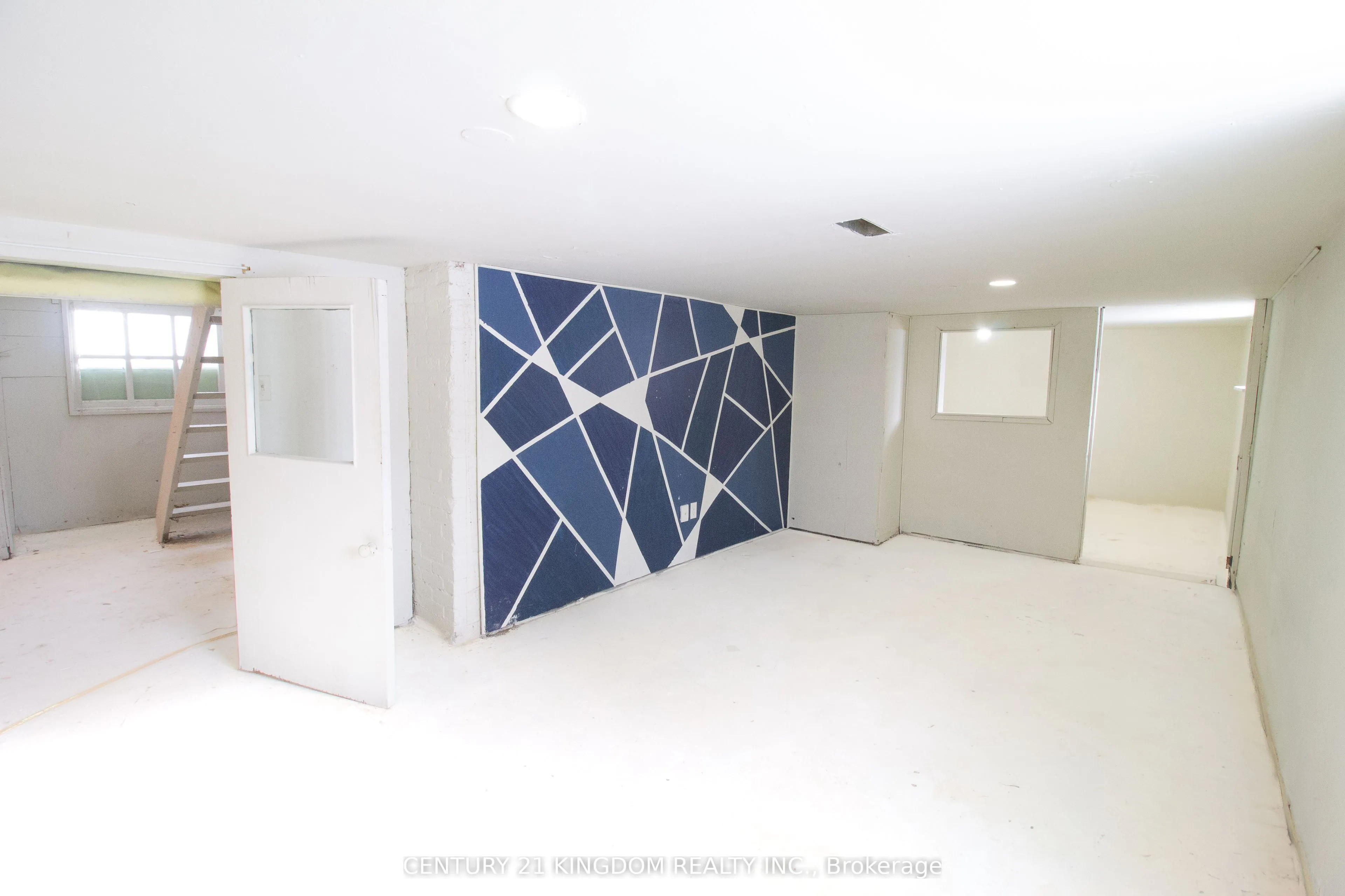 130 Park Road S
