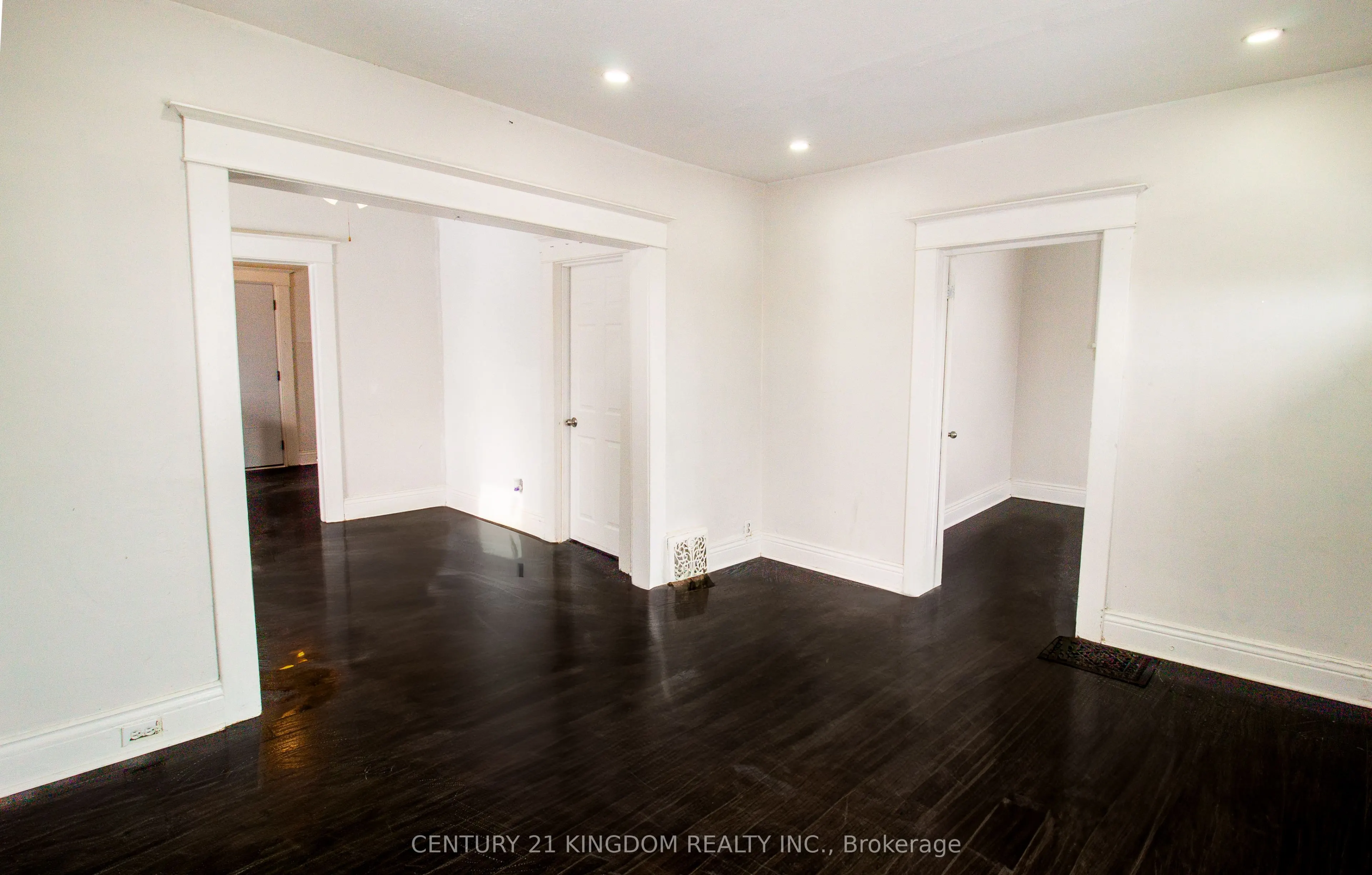 130 Park Road S