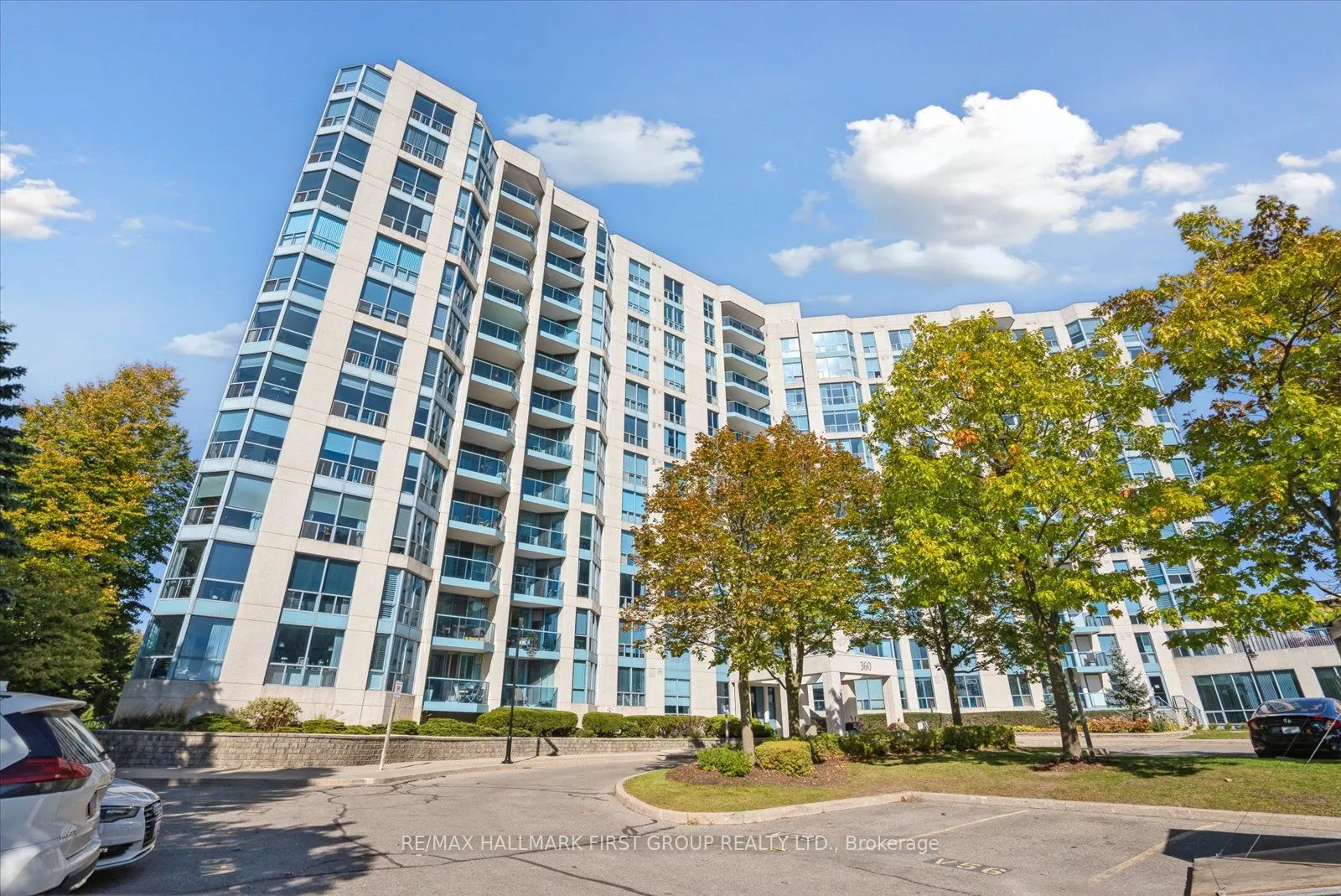 360 Watson Street W #308