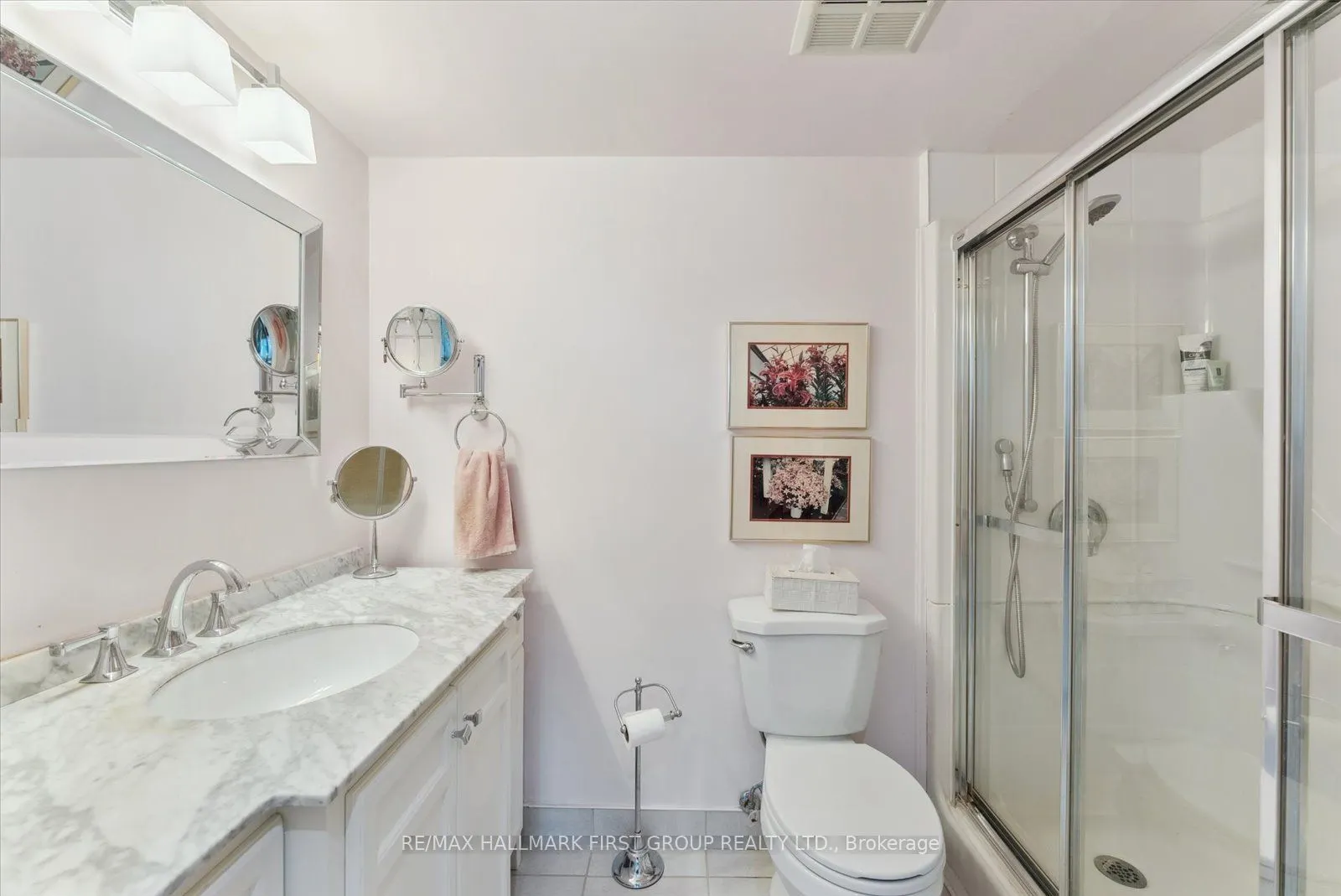 360 Watson Street W #308