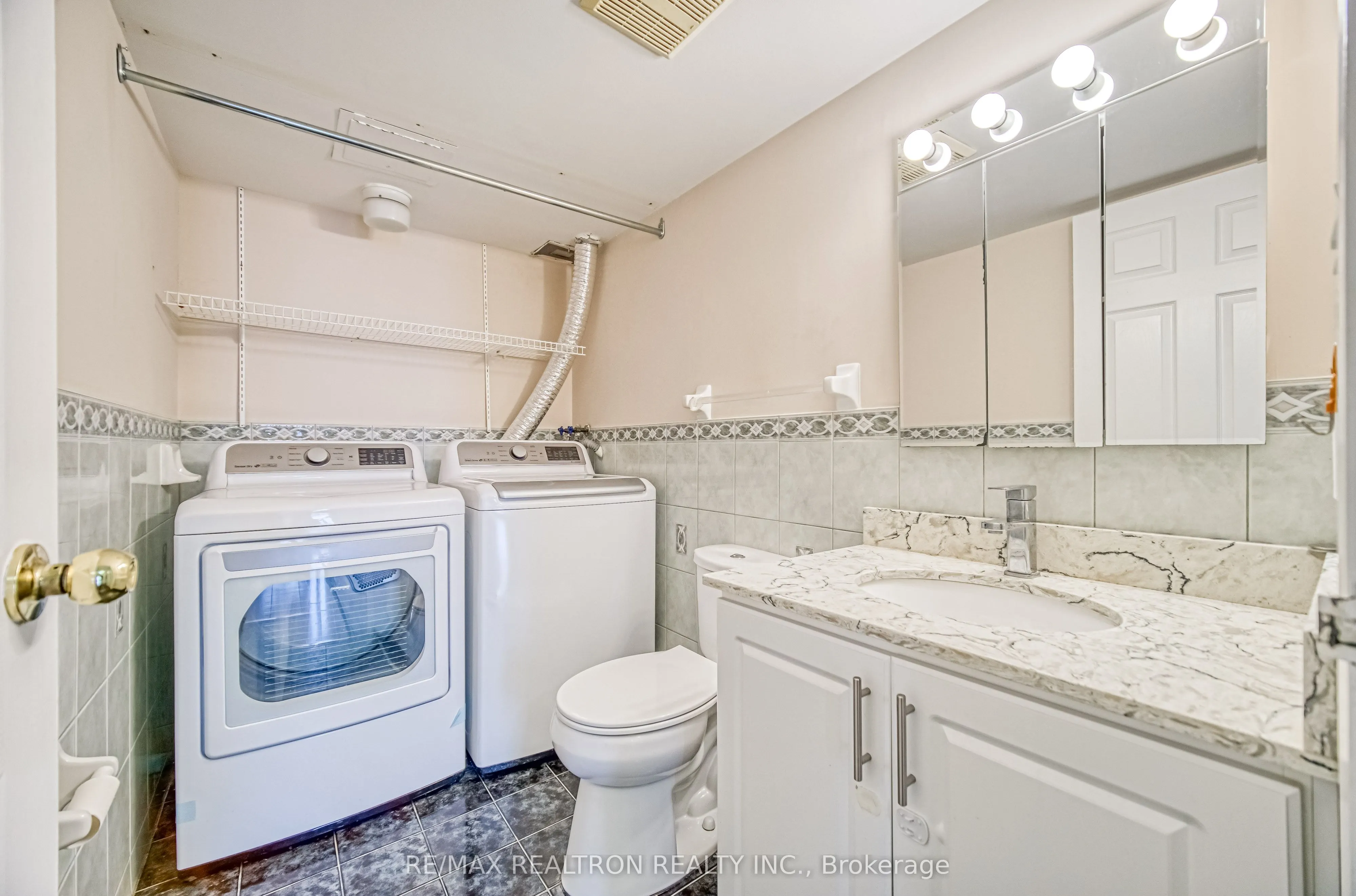 25 Bamburgh Circle, #1029