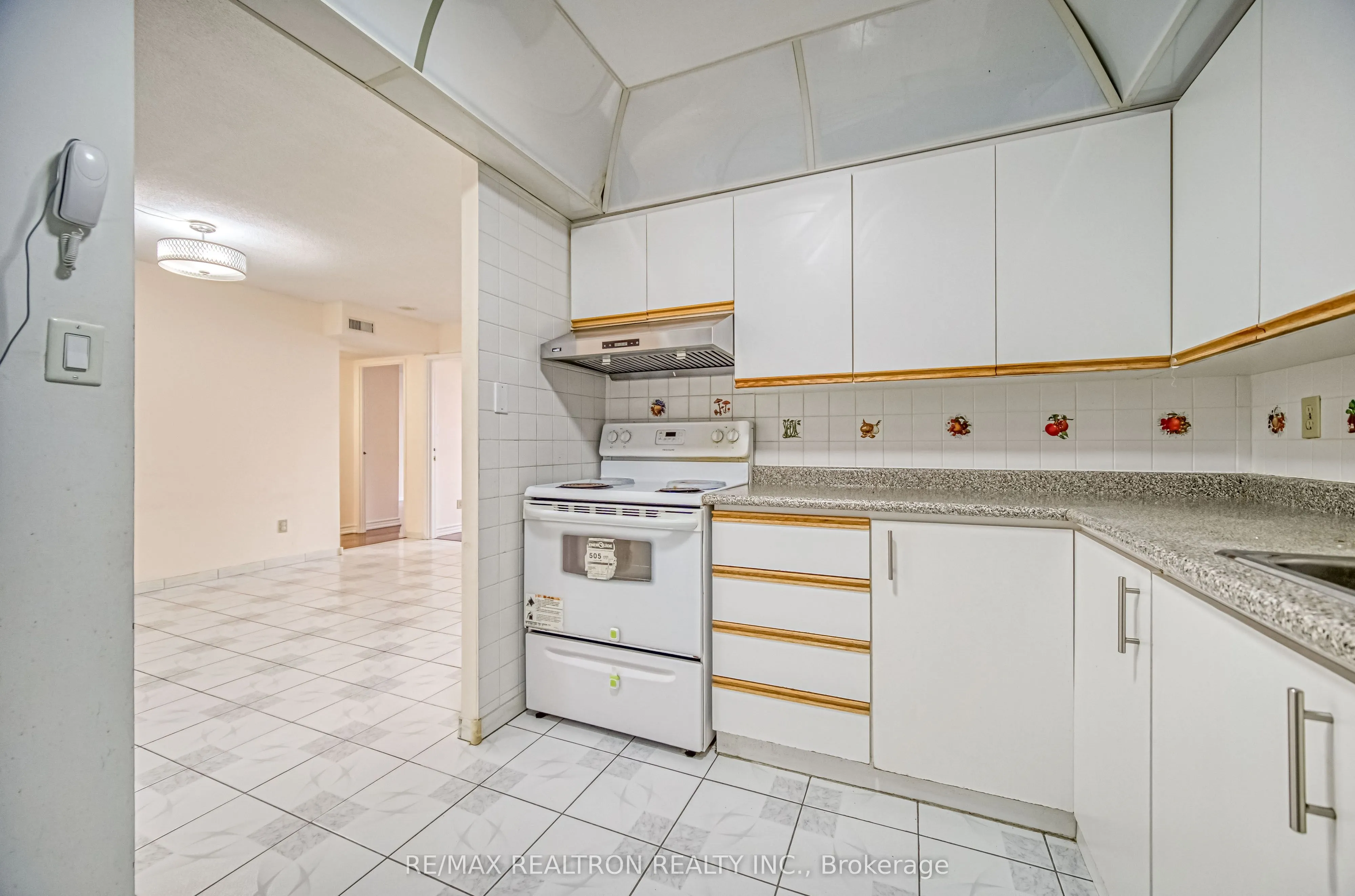 25 Bamburgh Circle, #1029