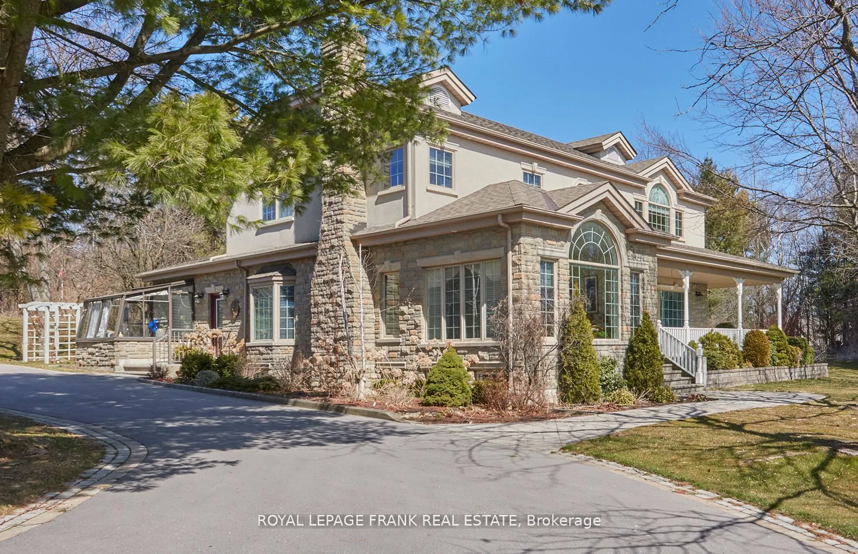 75 Woodbridge Circle