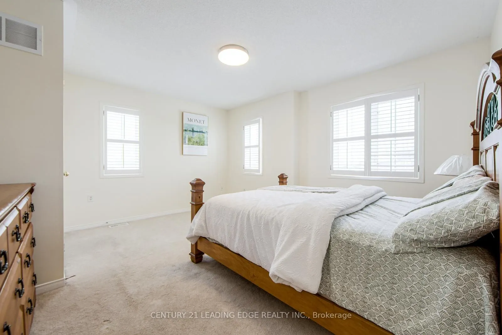 2 McGinty Avenue