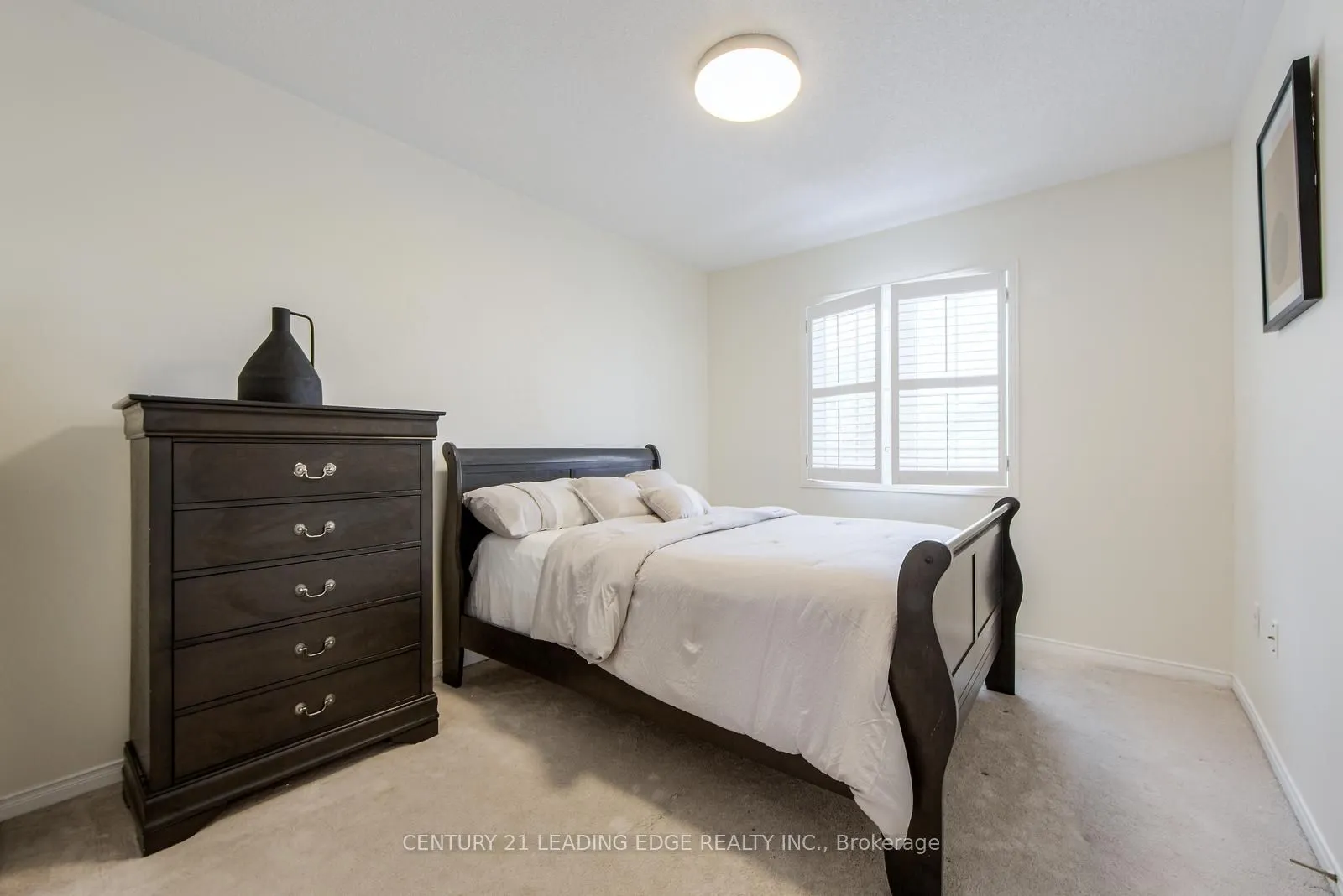 2 McGinty Avenue