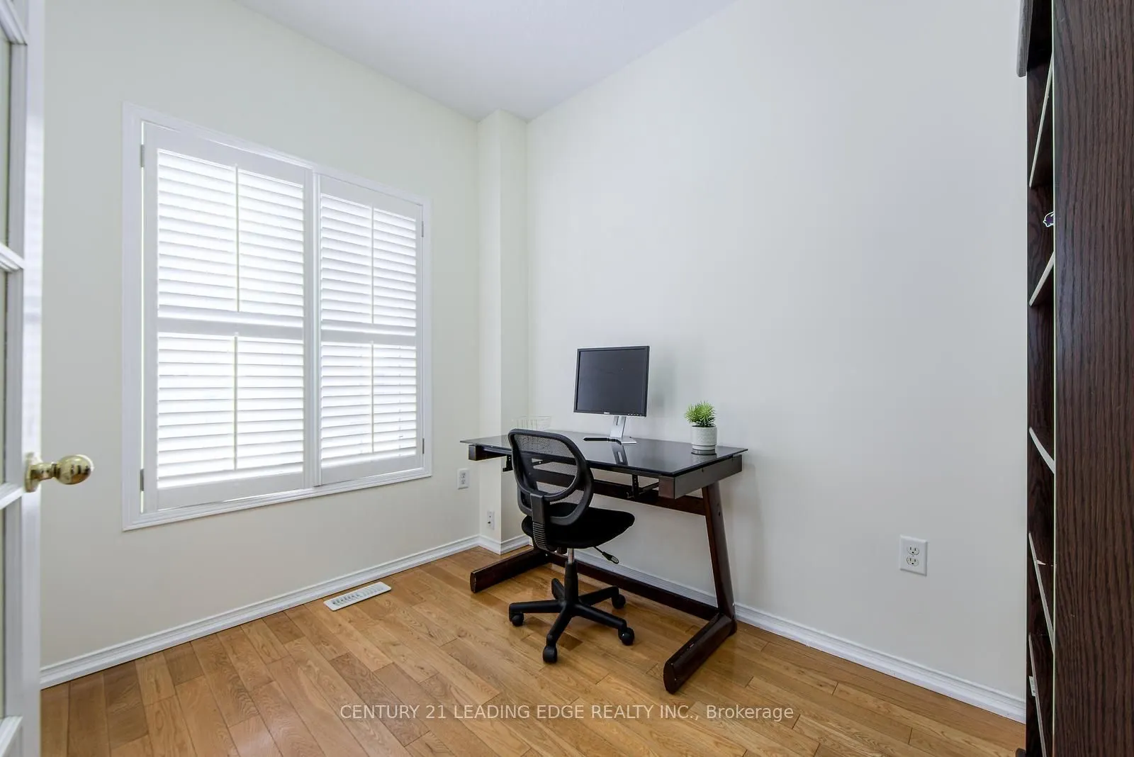 2 McGinty Avenue