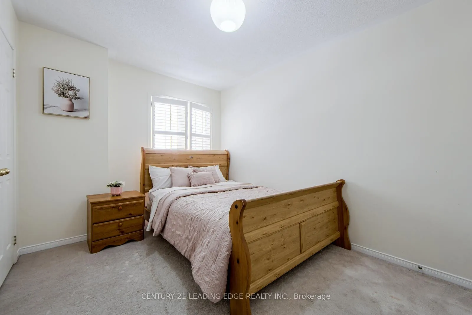 2 McGinty Avenue