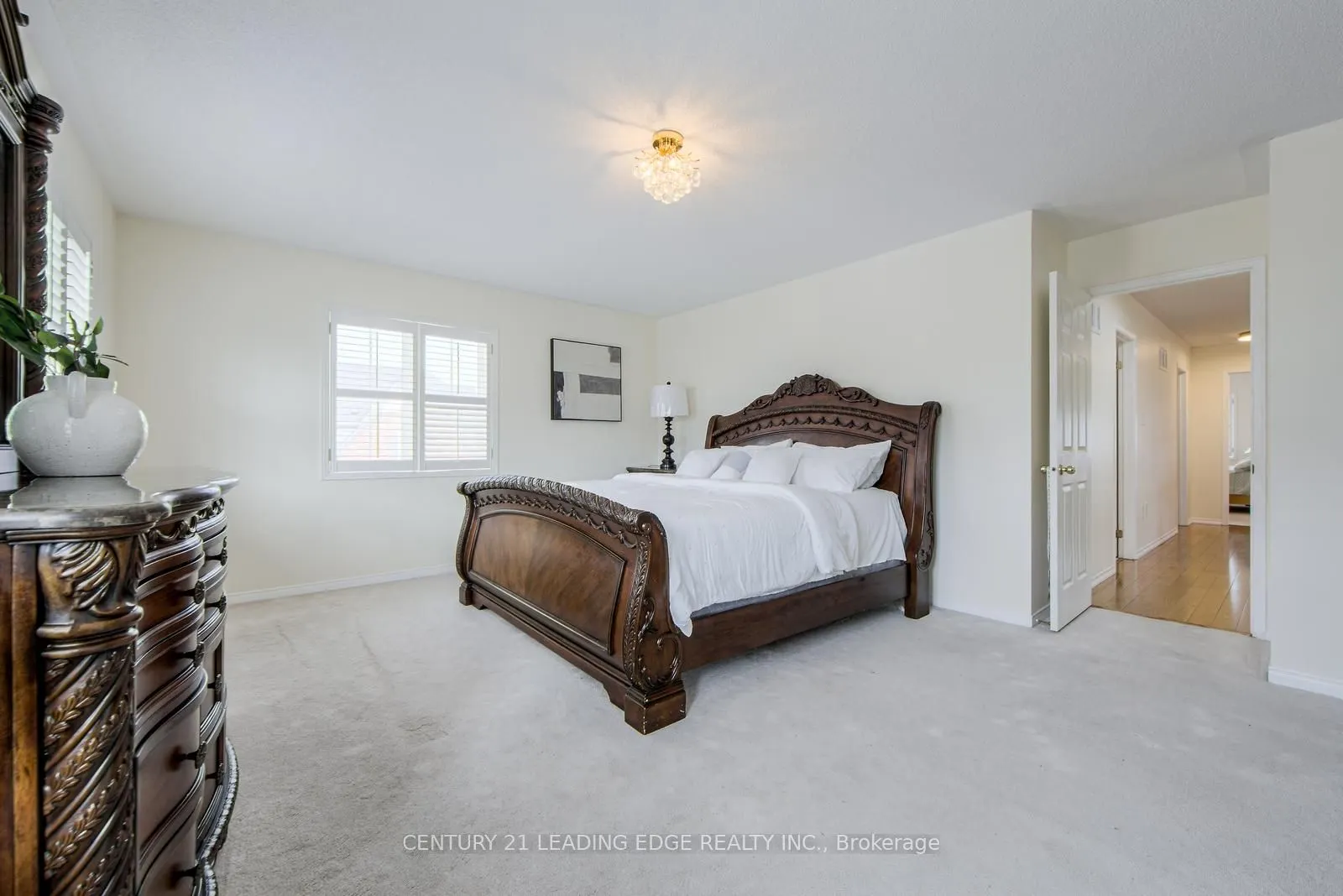 2 McGinty Avenue