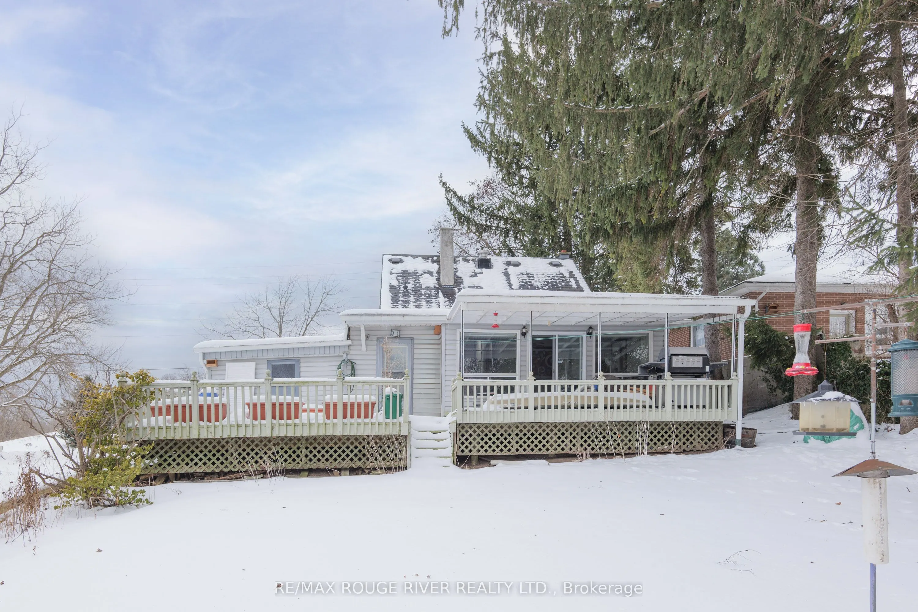 286 King Street E