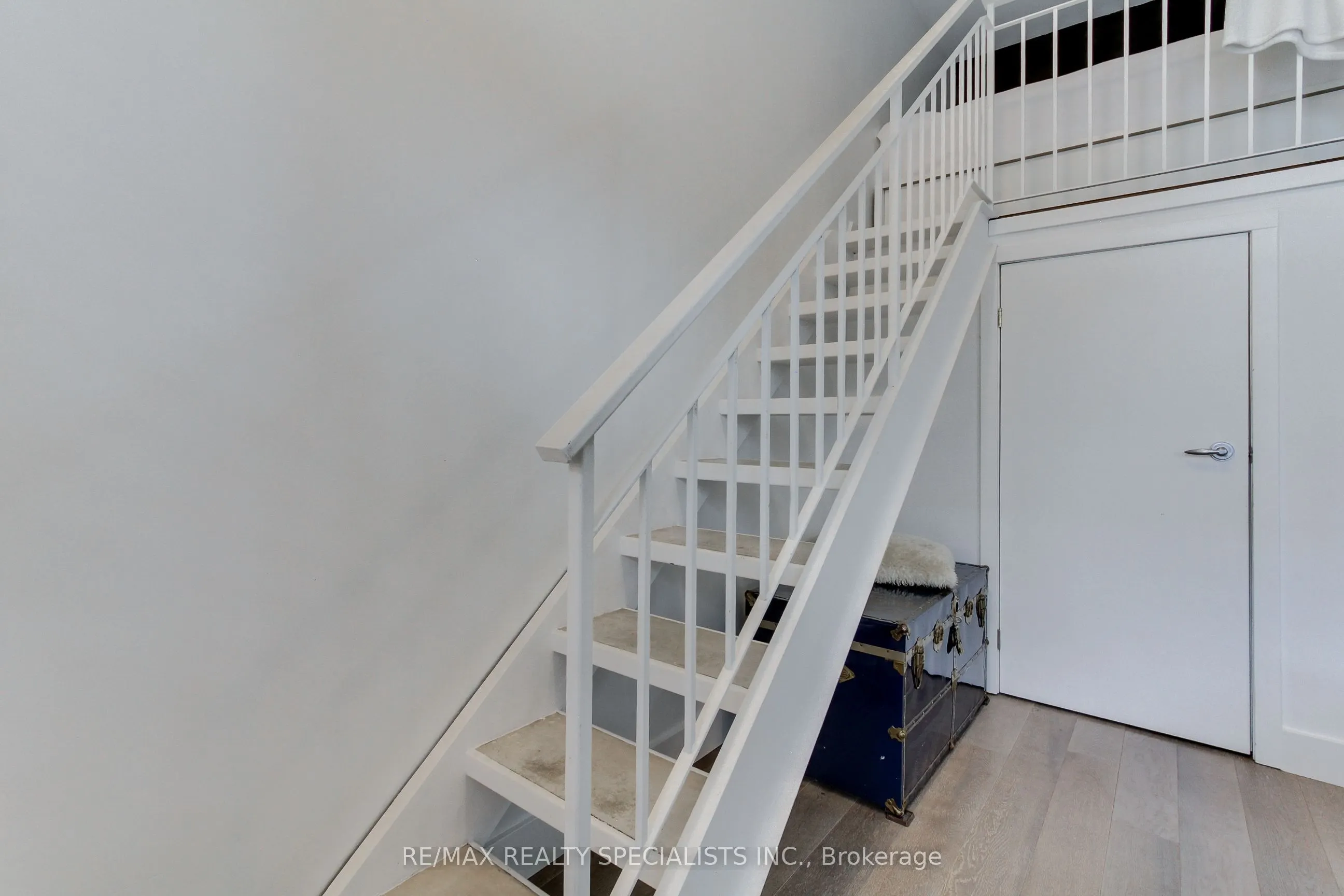 1842 Queen Street E #204
