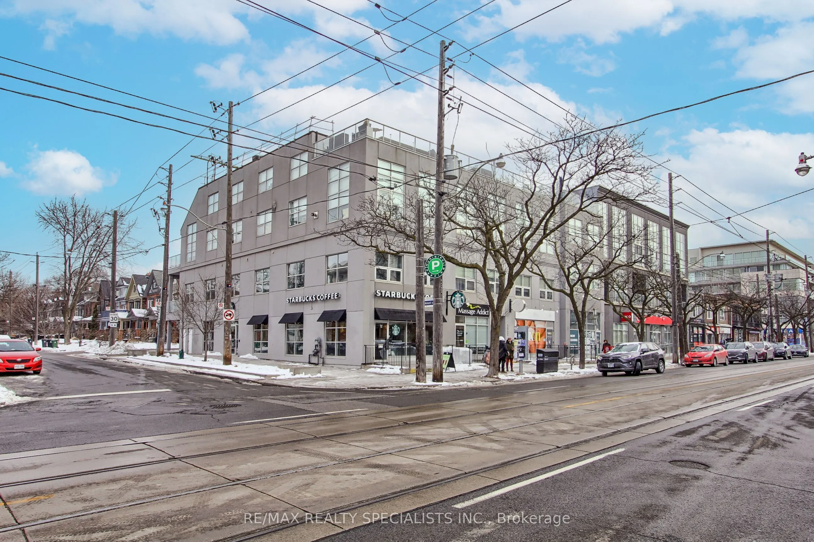 1842 Queen Street E #204