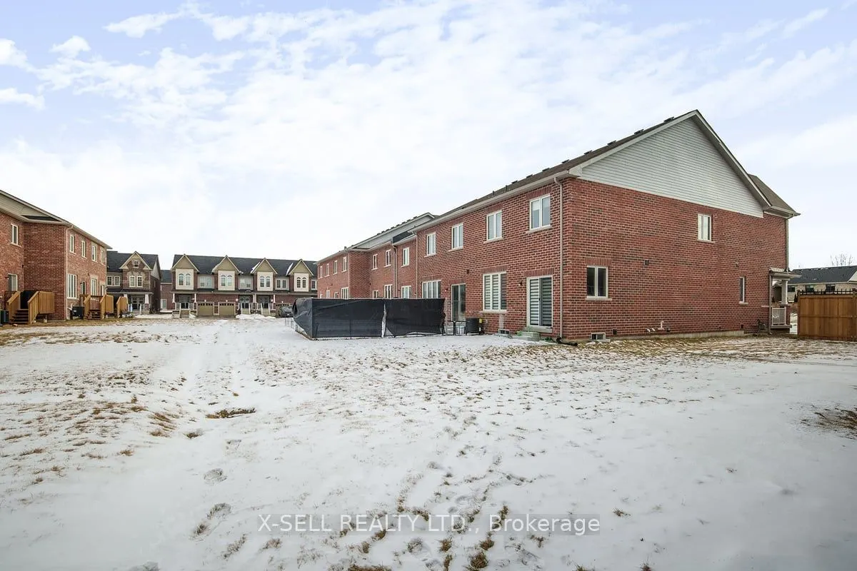 1200 Jim Brewster Circle